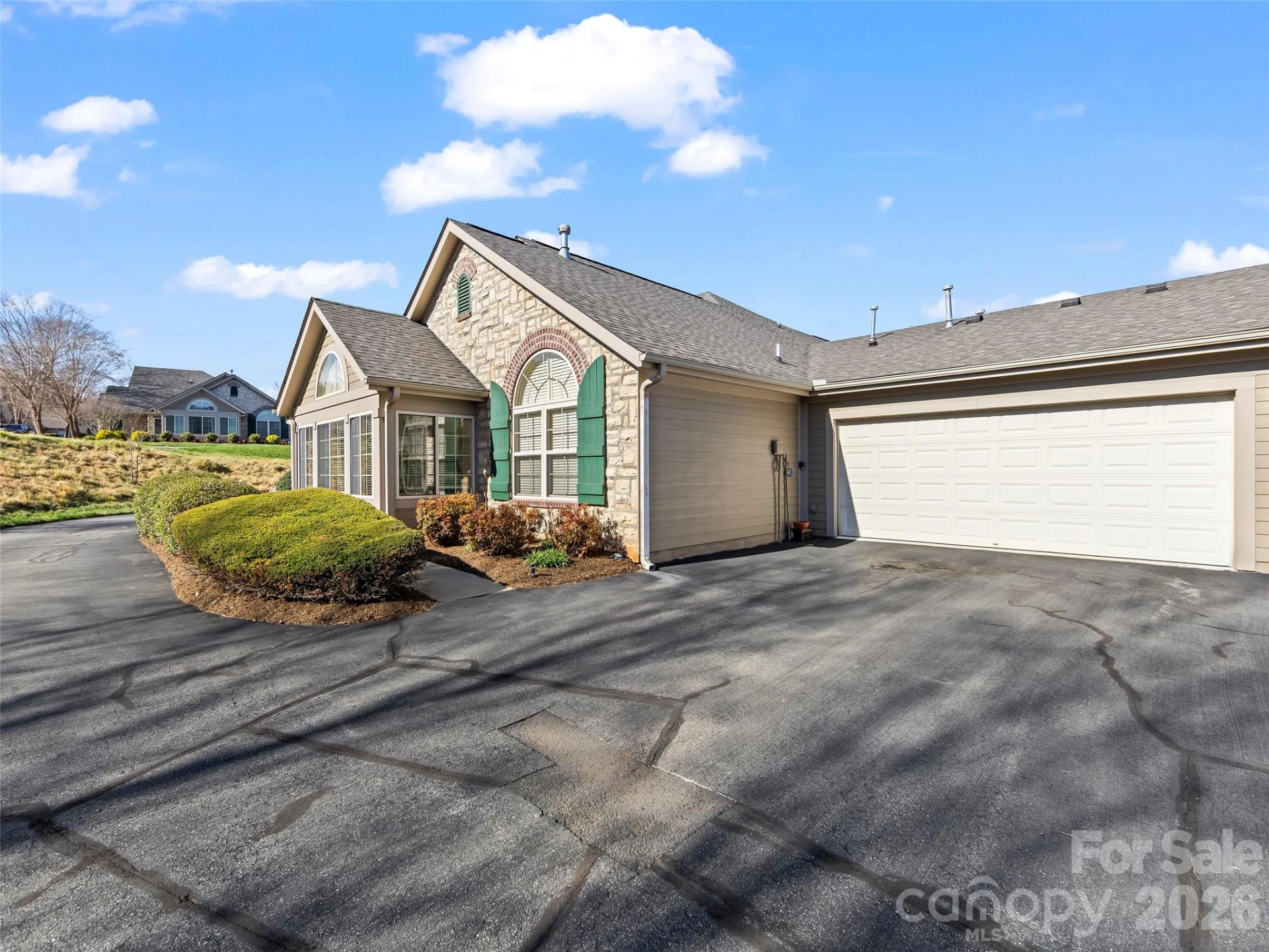 81 Outlook Circle - Photo 2