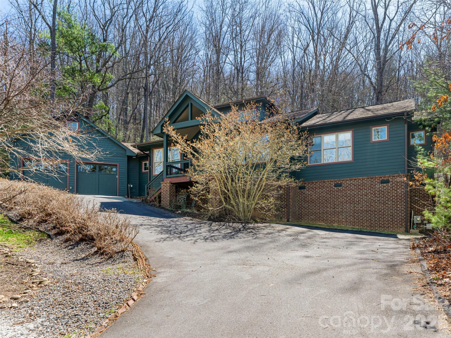 39 Oak Hollow Drive #23 - Photo 2