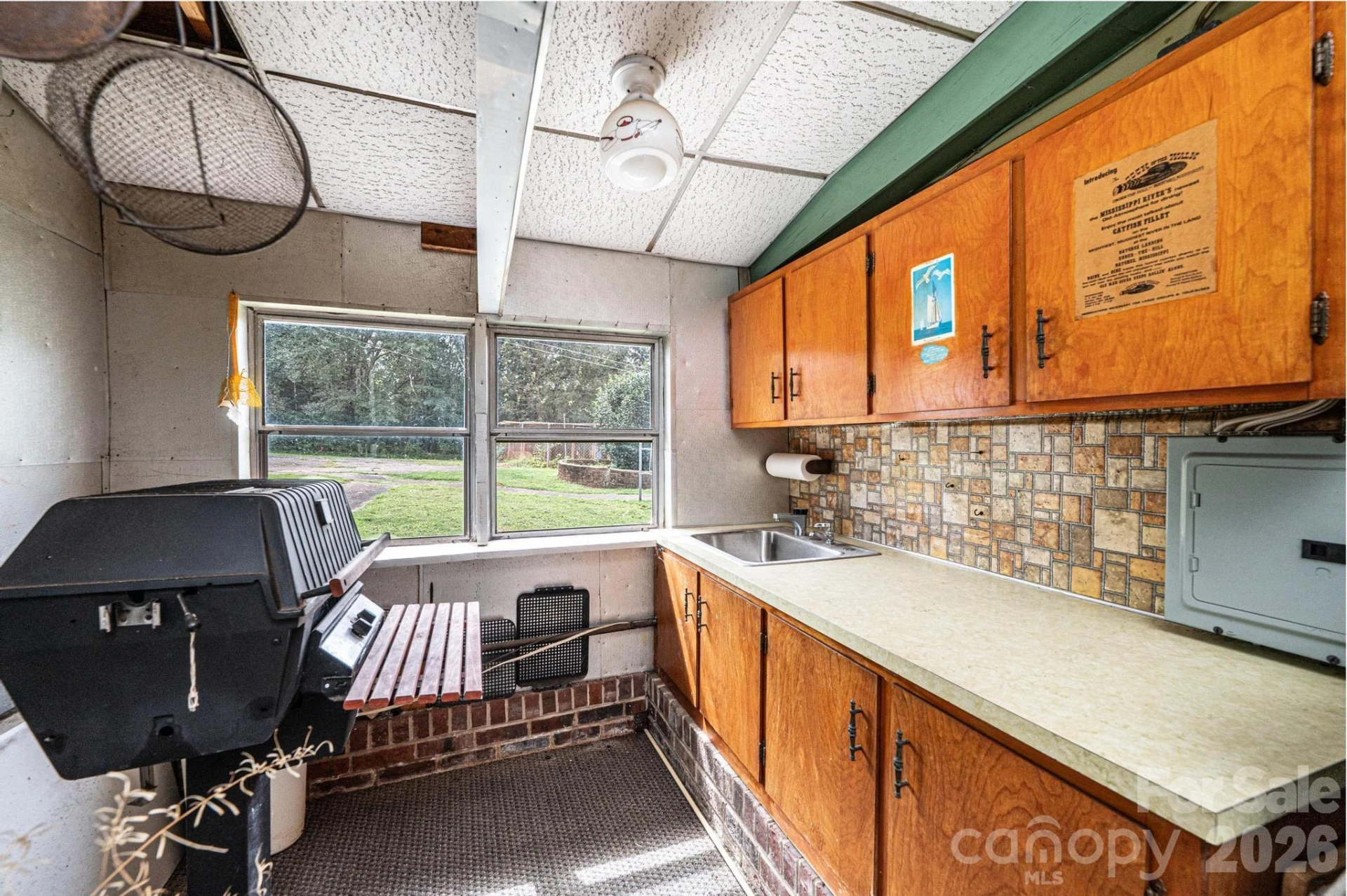 335 Harmon Street - Photo 41