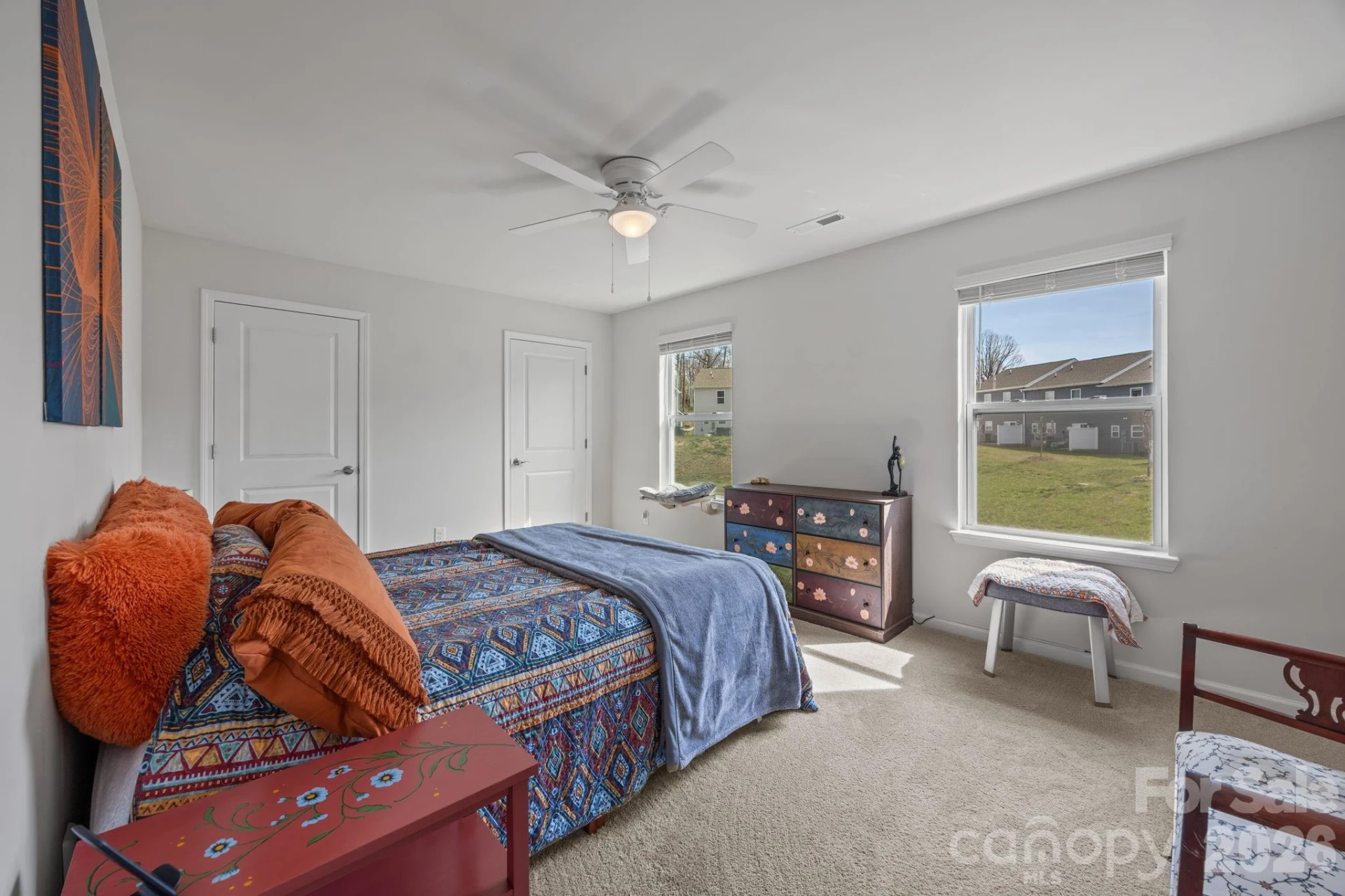 83 Malcolm Court - Photo 13