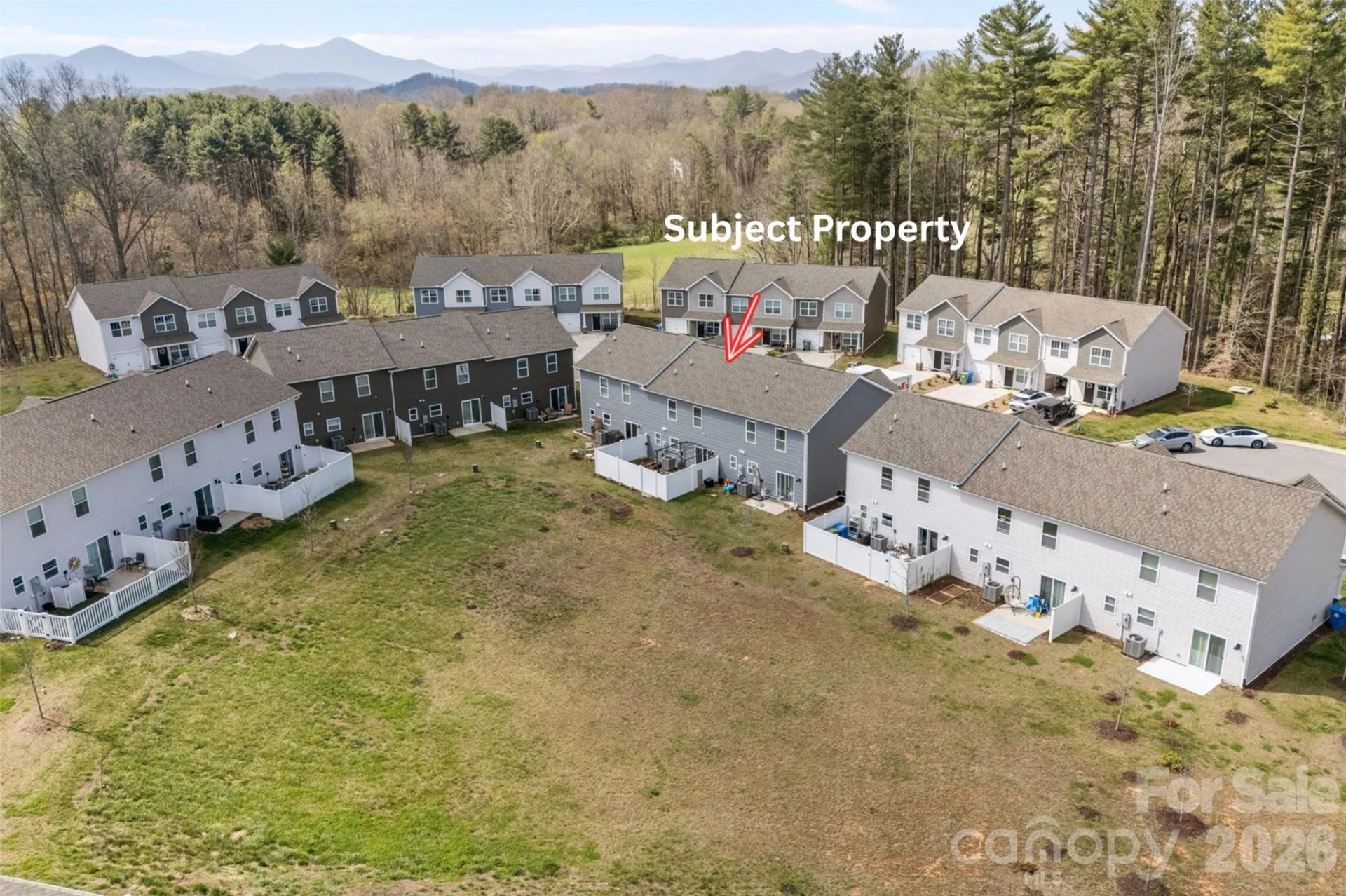 83 Malcolm Court - Photo 33