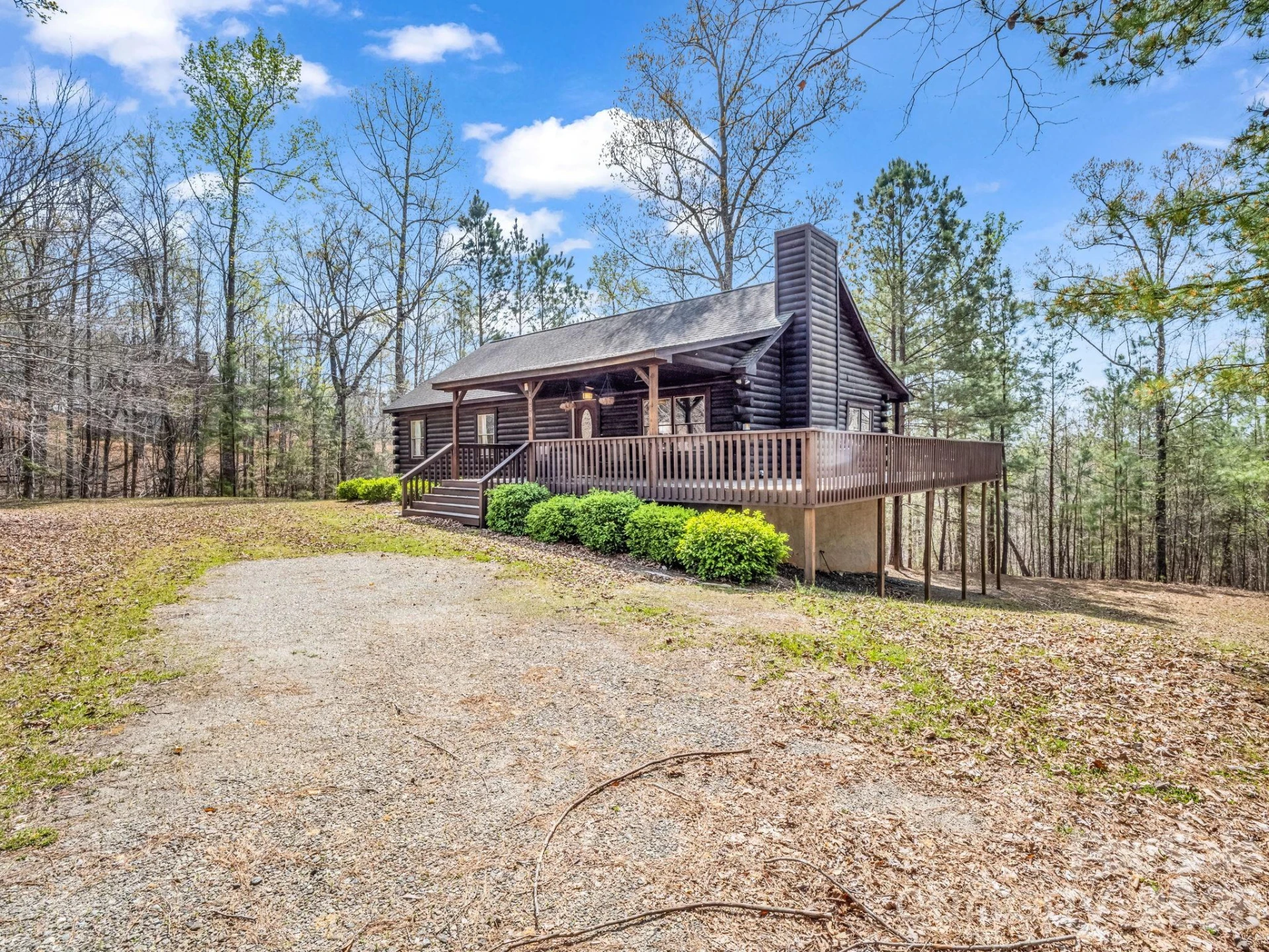 1050 Cross Ridge Drive - Photo 2