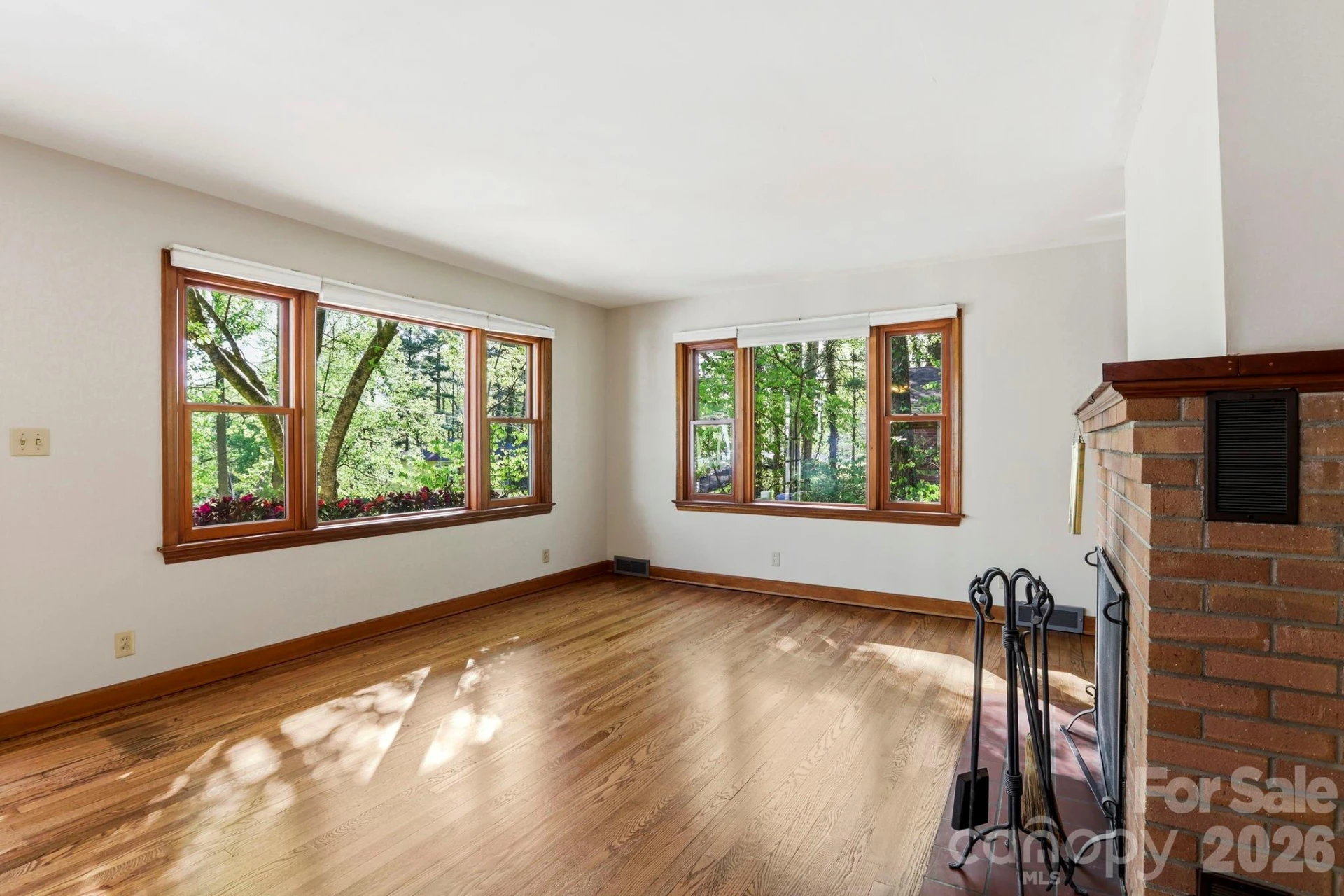 121 Wells Street - Photo 10