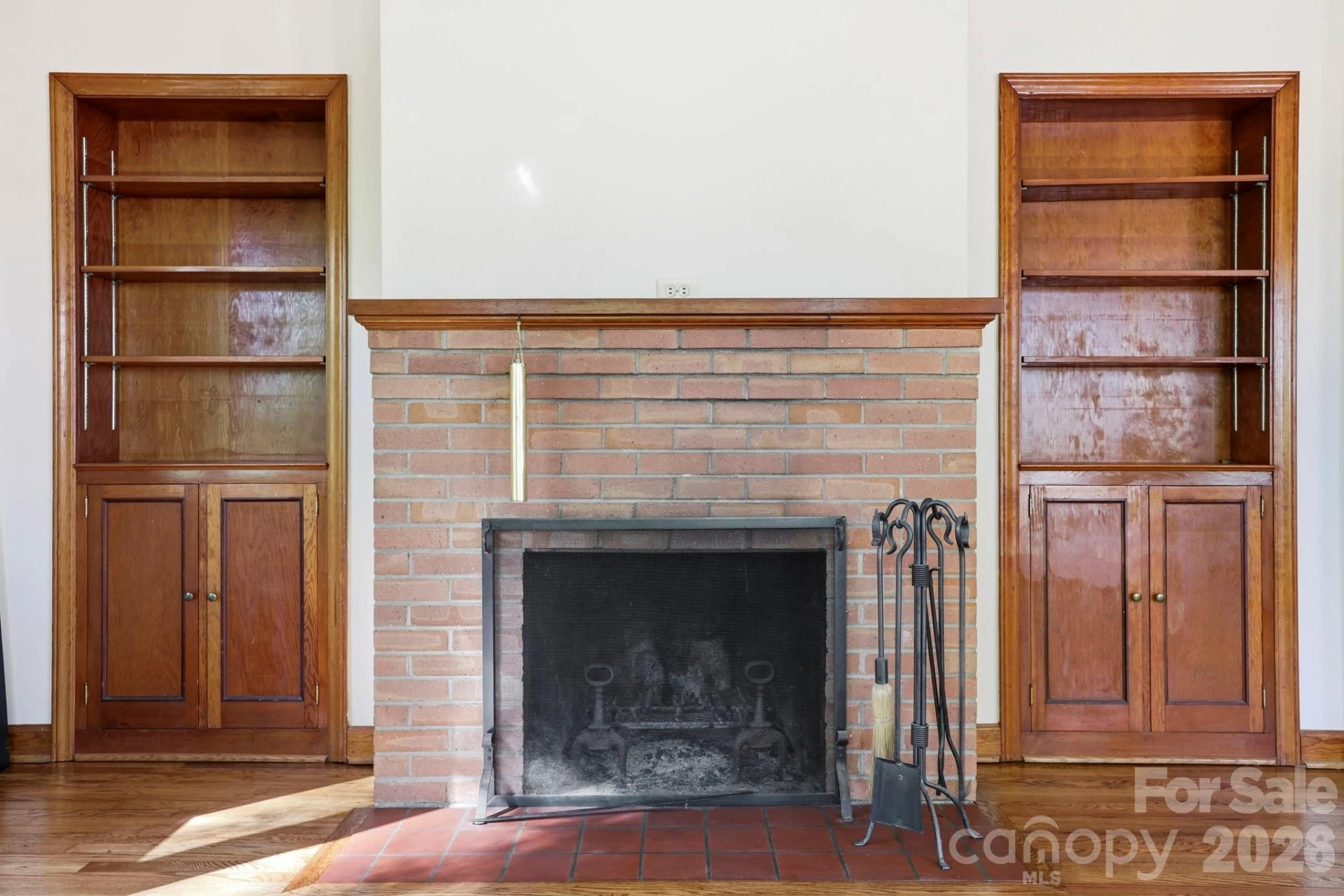 121 Wells Street - Photo 12