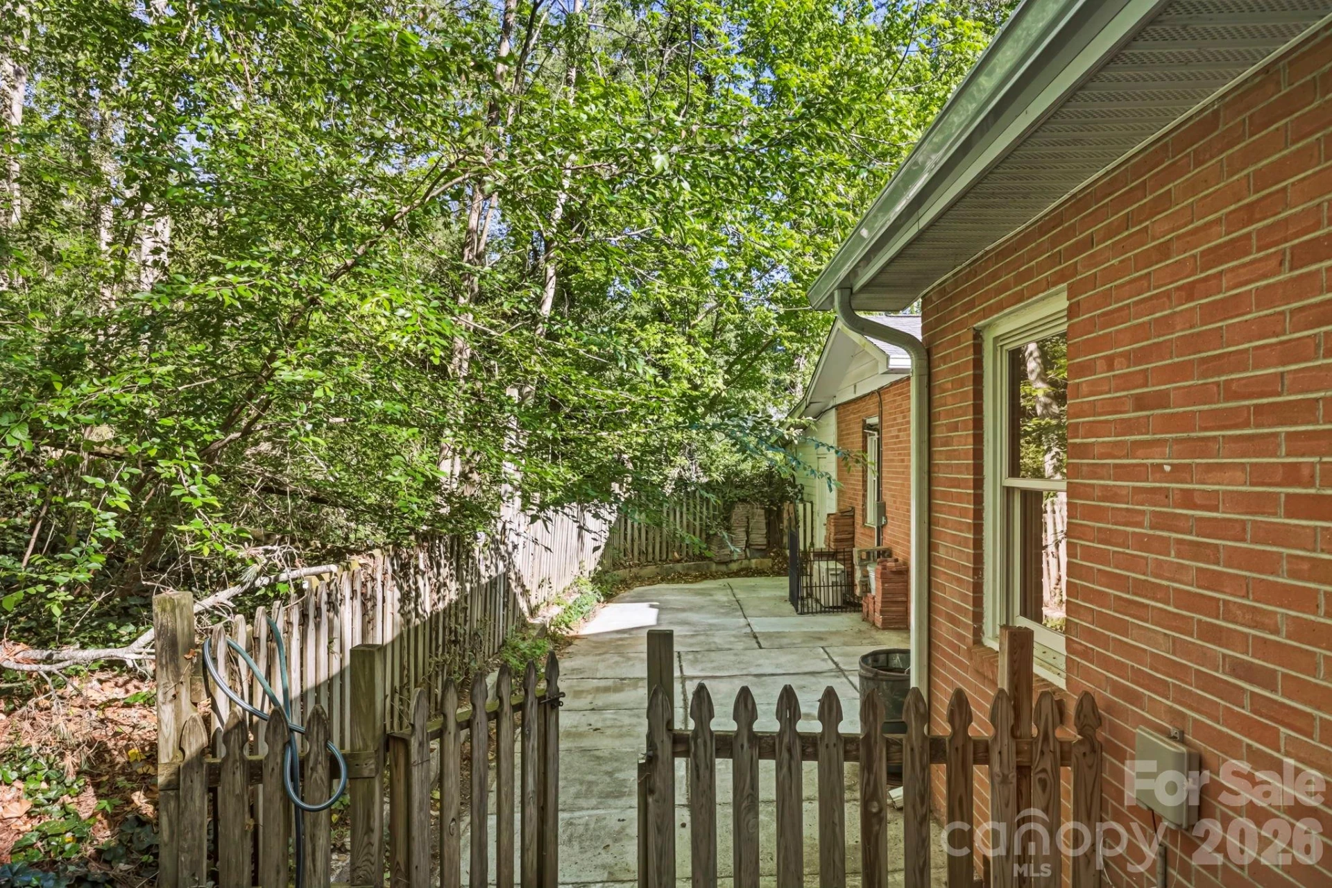 121 Wells Street - Photo 31