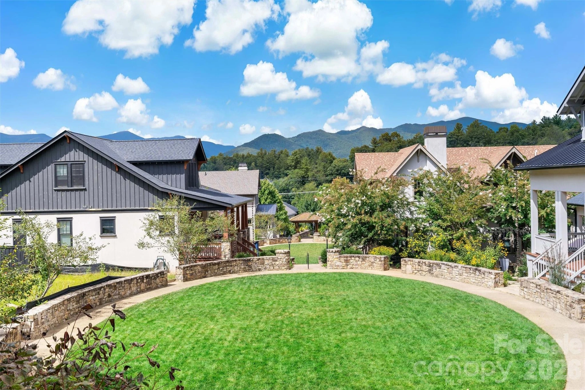 9 Fay Jones Lane - Photo 30