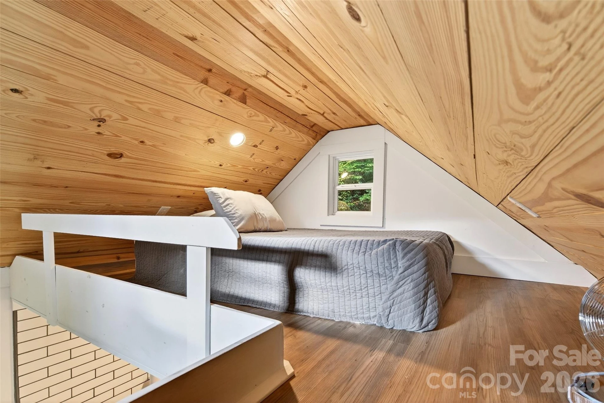8032 Buck Creek Road - Photo 33