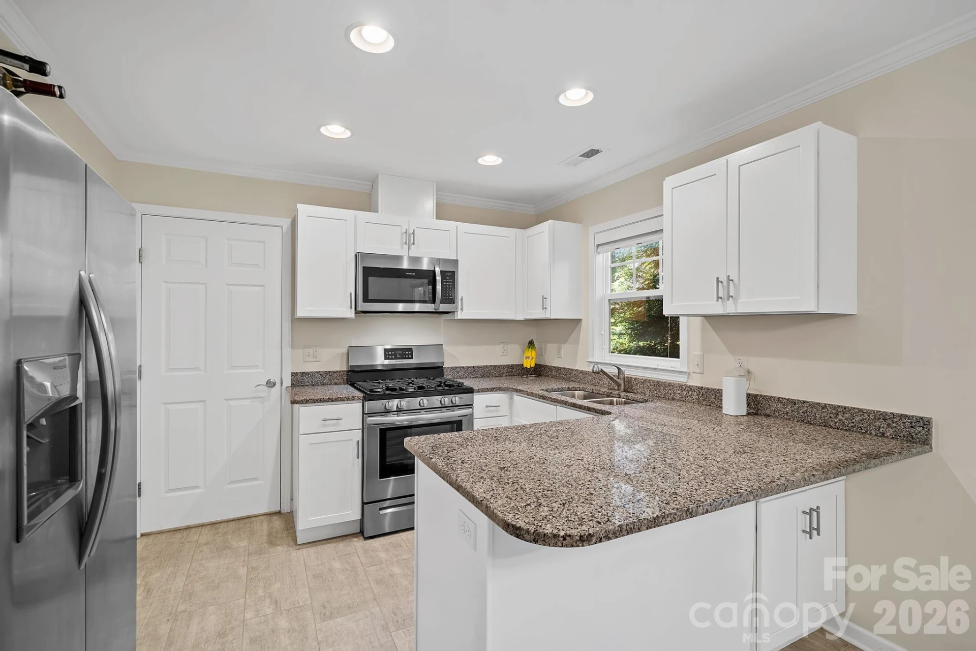 1009 Baldwin Commons Drive - Photo 5