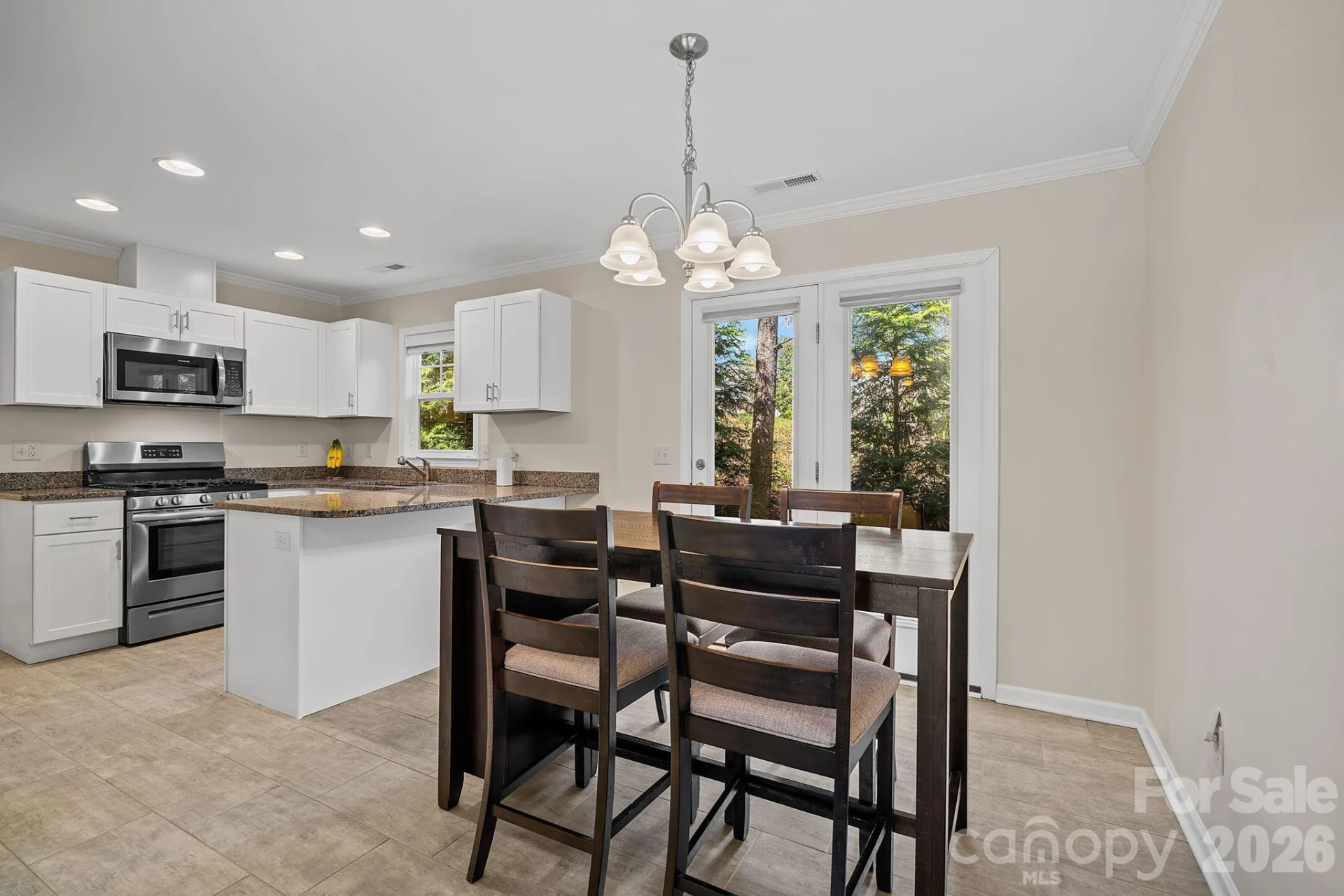1009 Baldwin Commons Drive - Photo 8