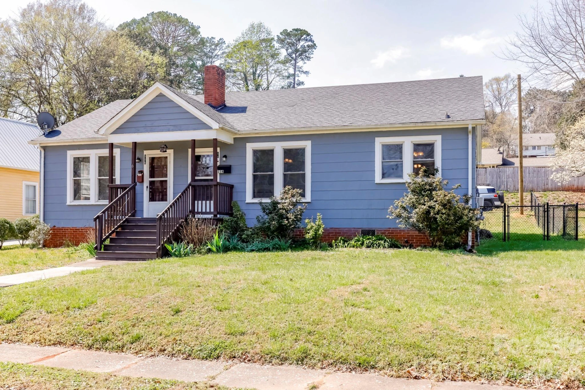114 S Mitchell Street