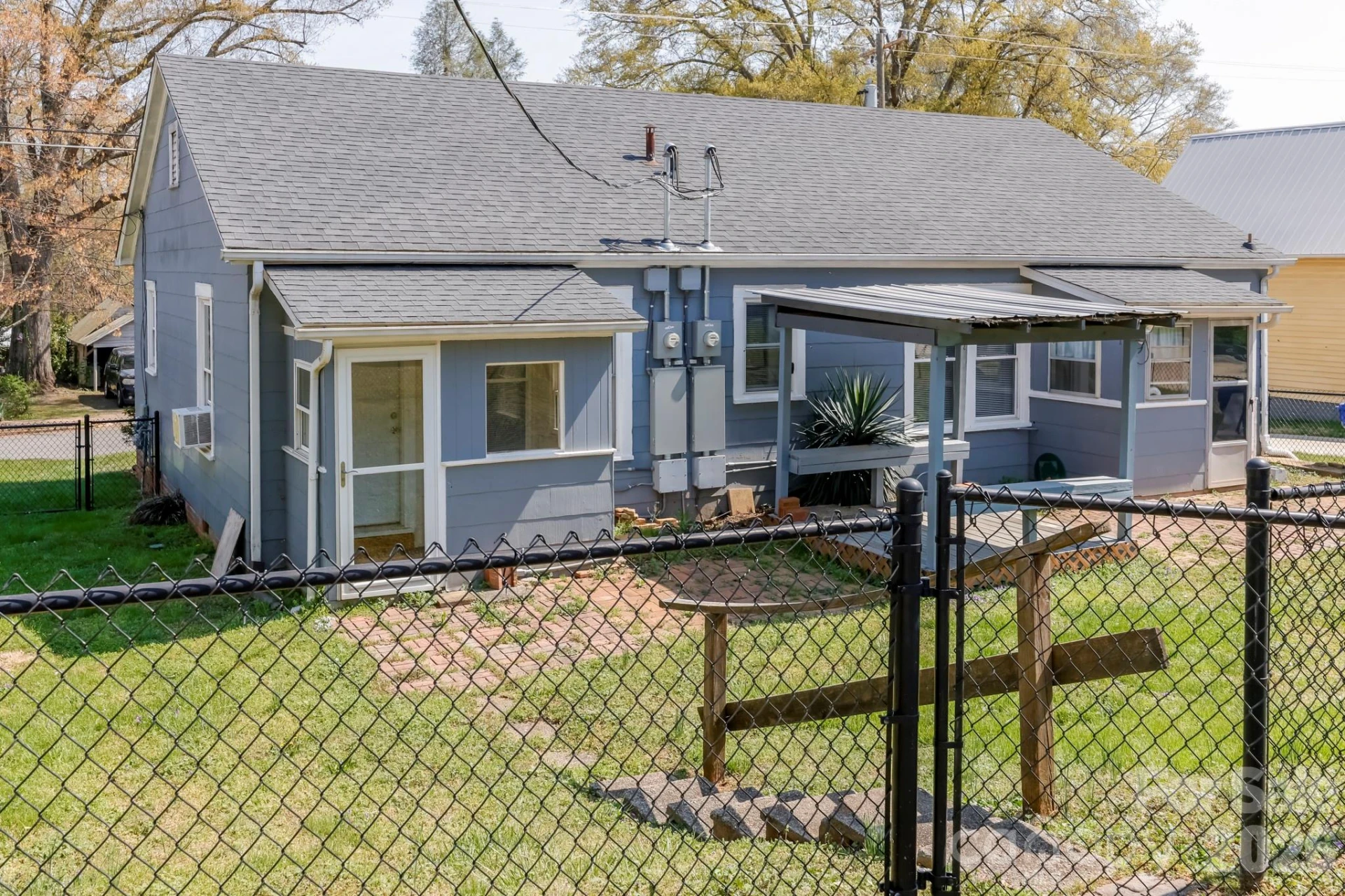 114 S Mitchell Street - Photo 12