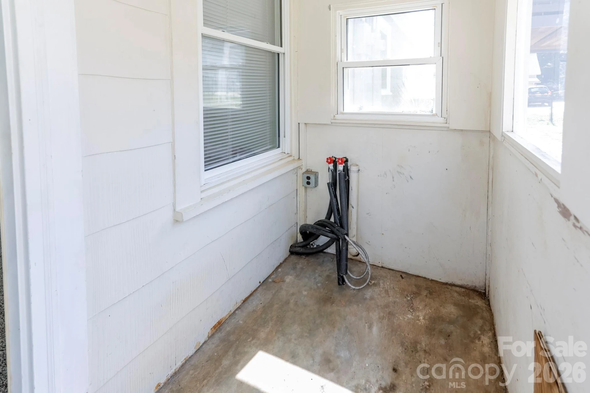 114 S Mitchell Street - Photo 29