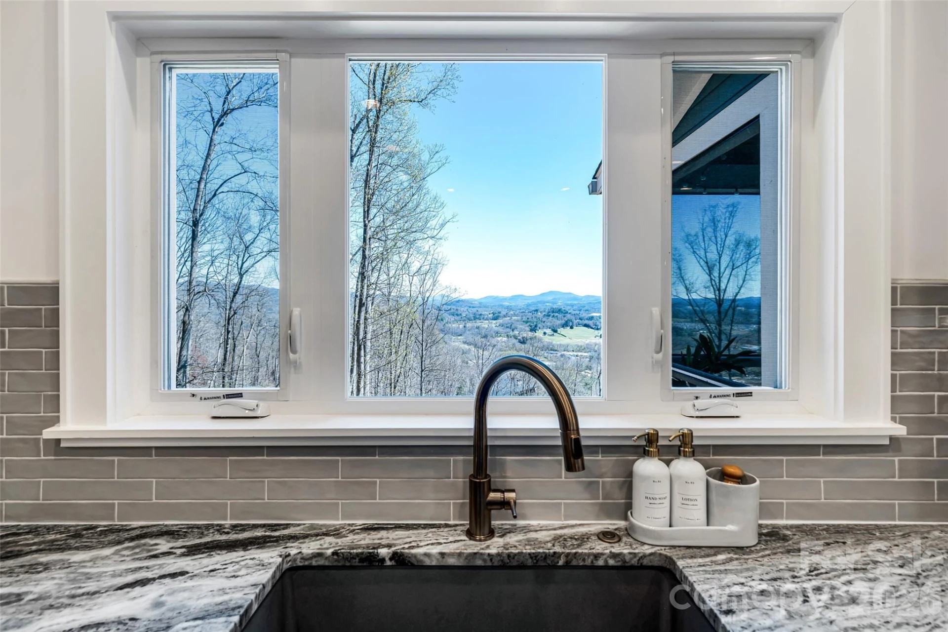 98 Rock Cliff Way - Photo 11
