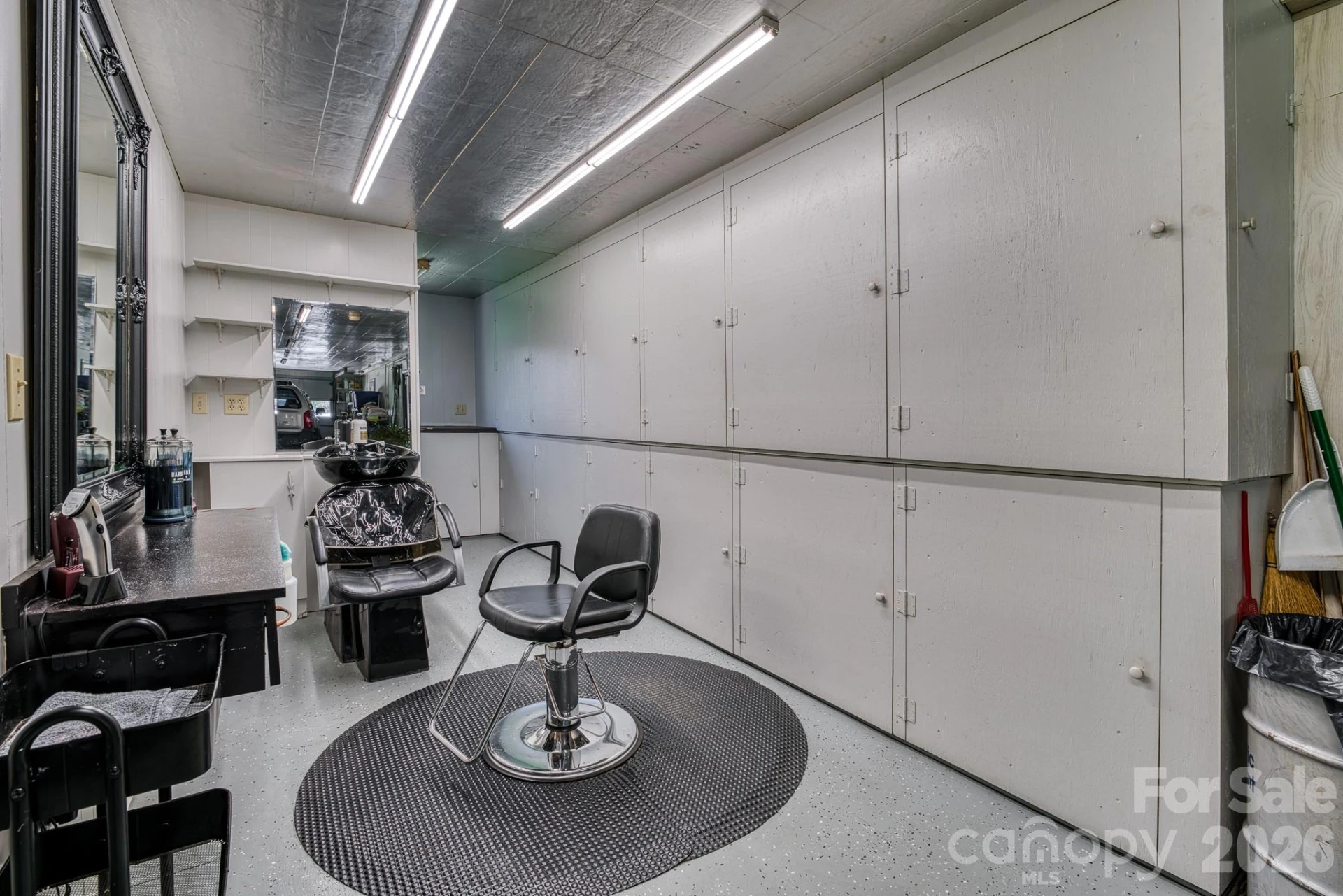 2456 Hendersonville Highway - Photo 29