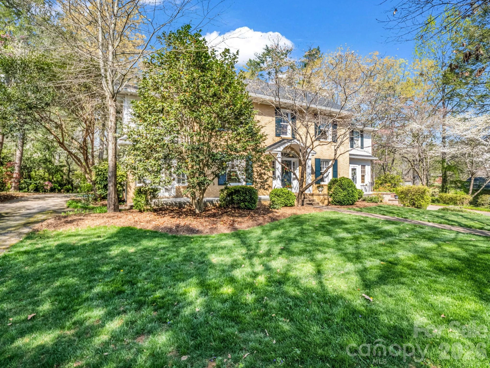 527 N Main Street - Photo 3