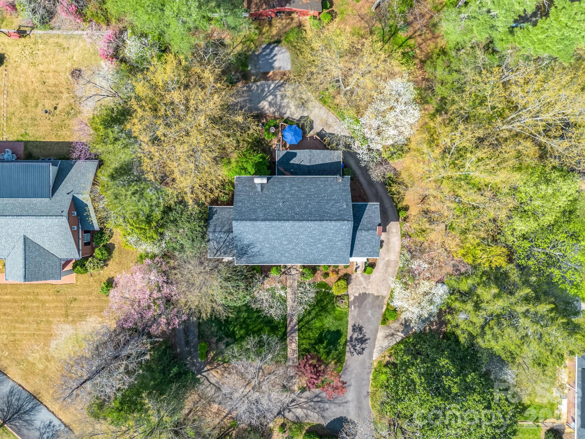 527 N Main Street - Photo 46
