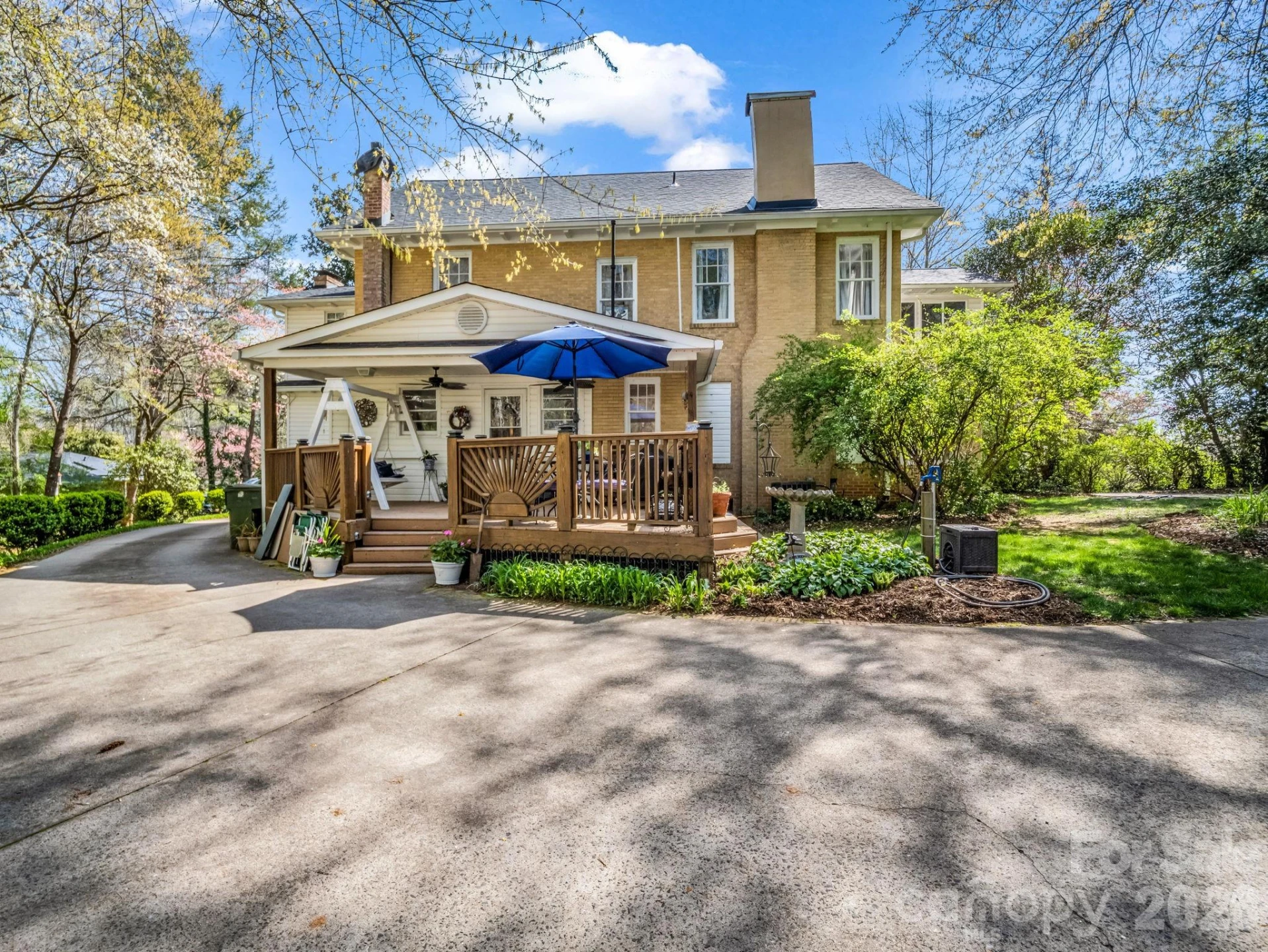527 N Main Street - Photo 9