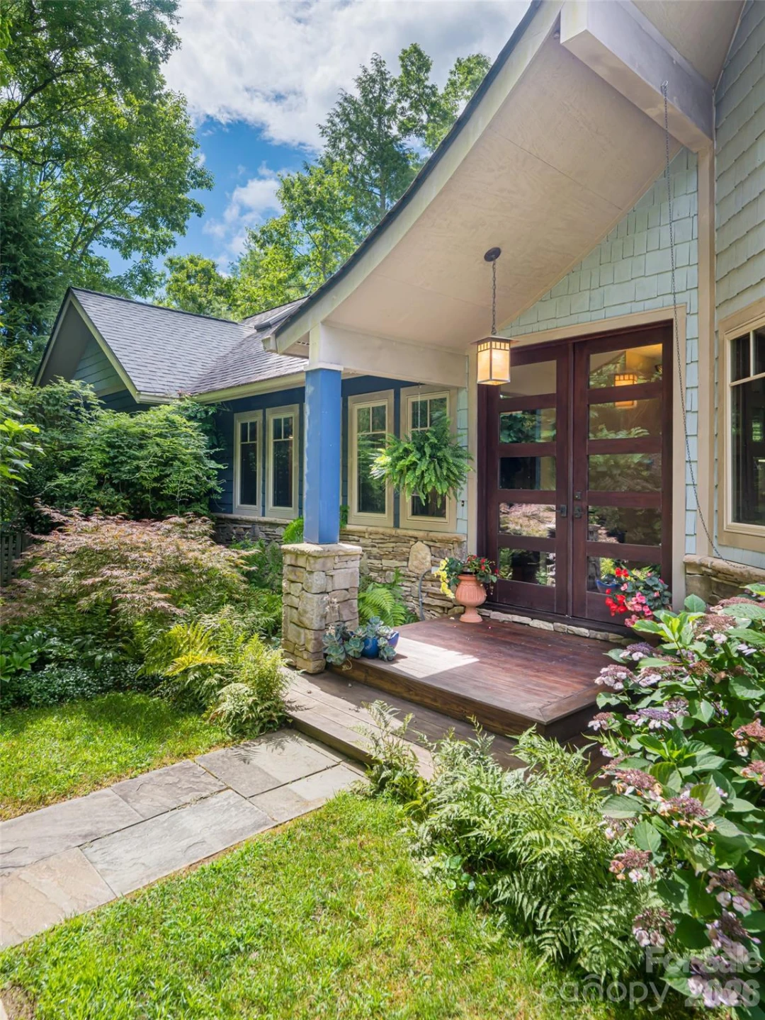 935 Whites Lake Boulevard - Photo 4