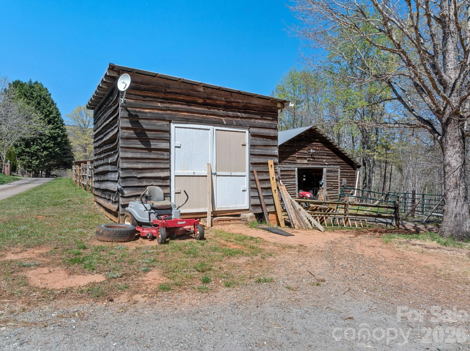1434 Lake Adger Road - Photo 36