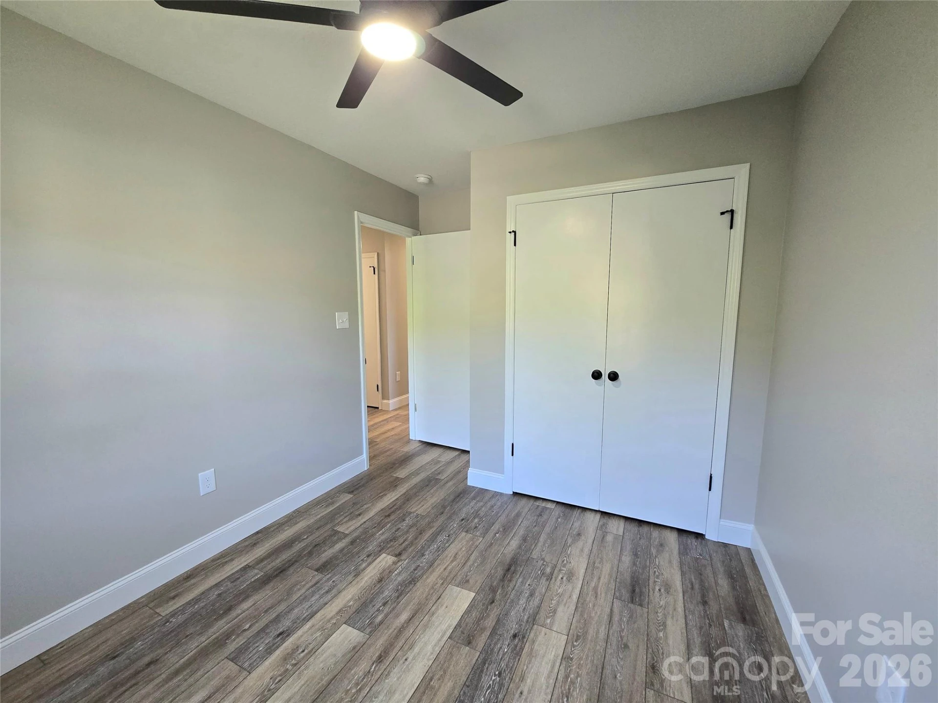 20 Mount Carmel Drive - Photo 12