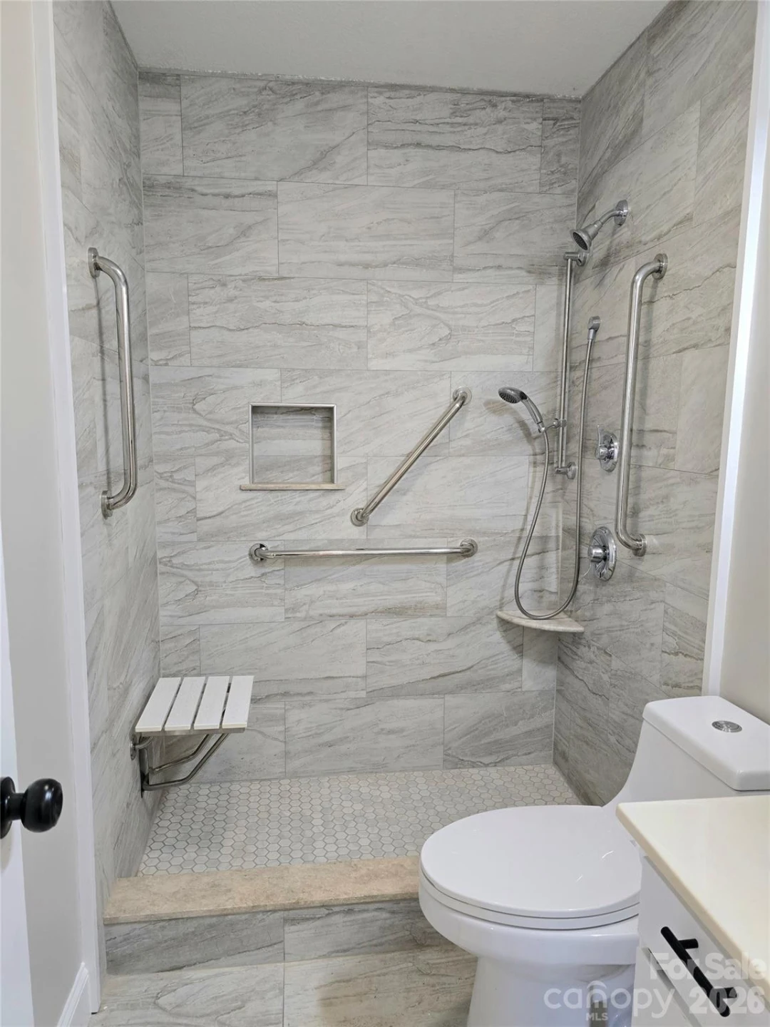20 Mount Carmel Drive - Photo 5