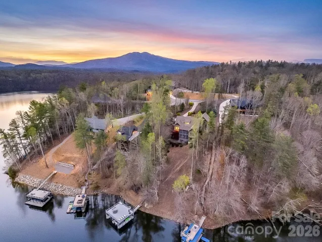 27 Anchor Drive