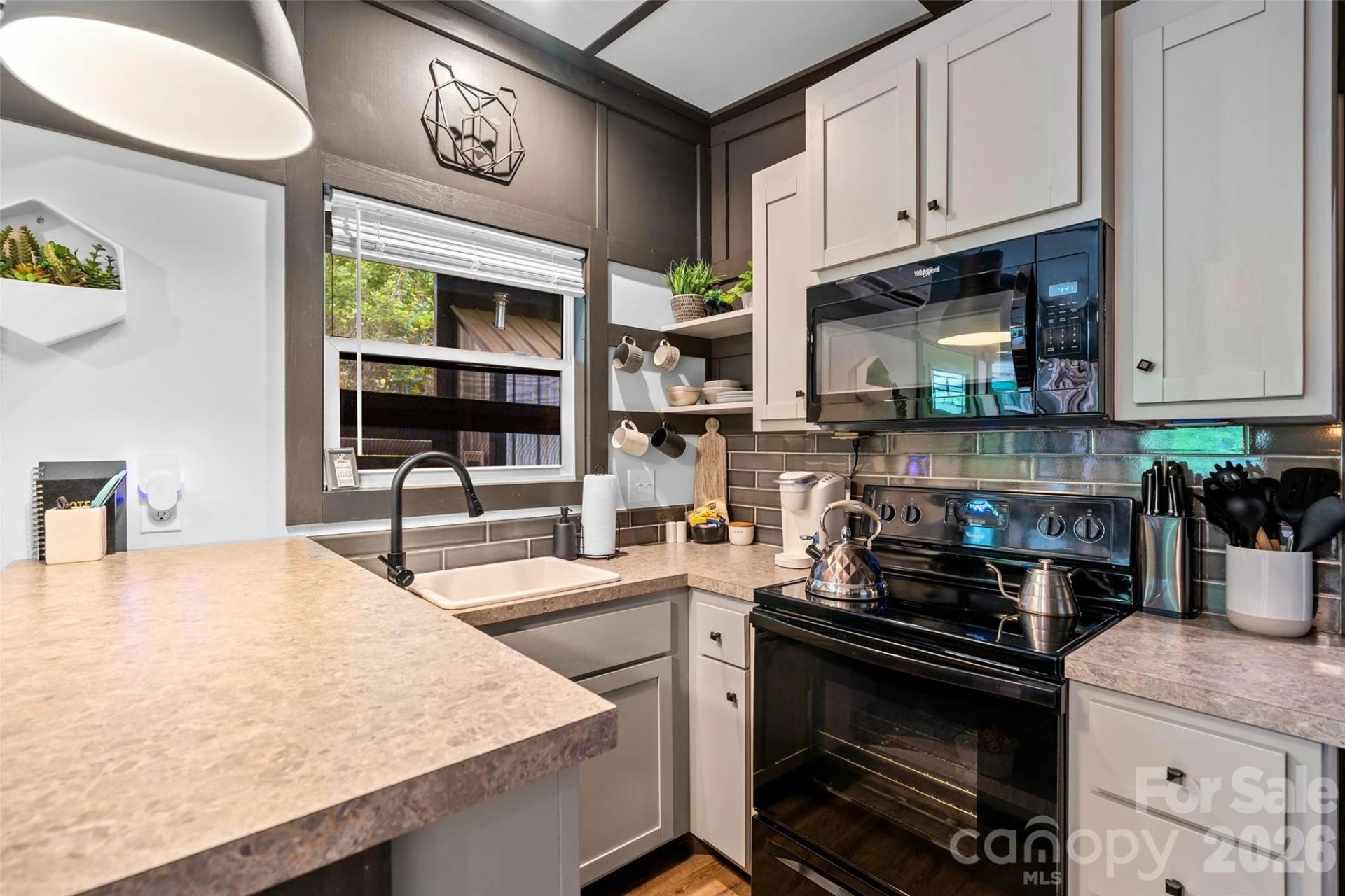 787 Ridge Road - Photo 5
