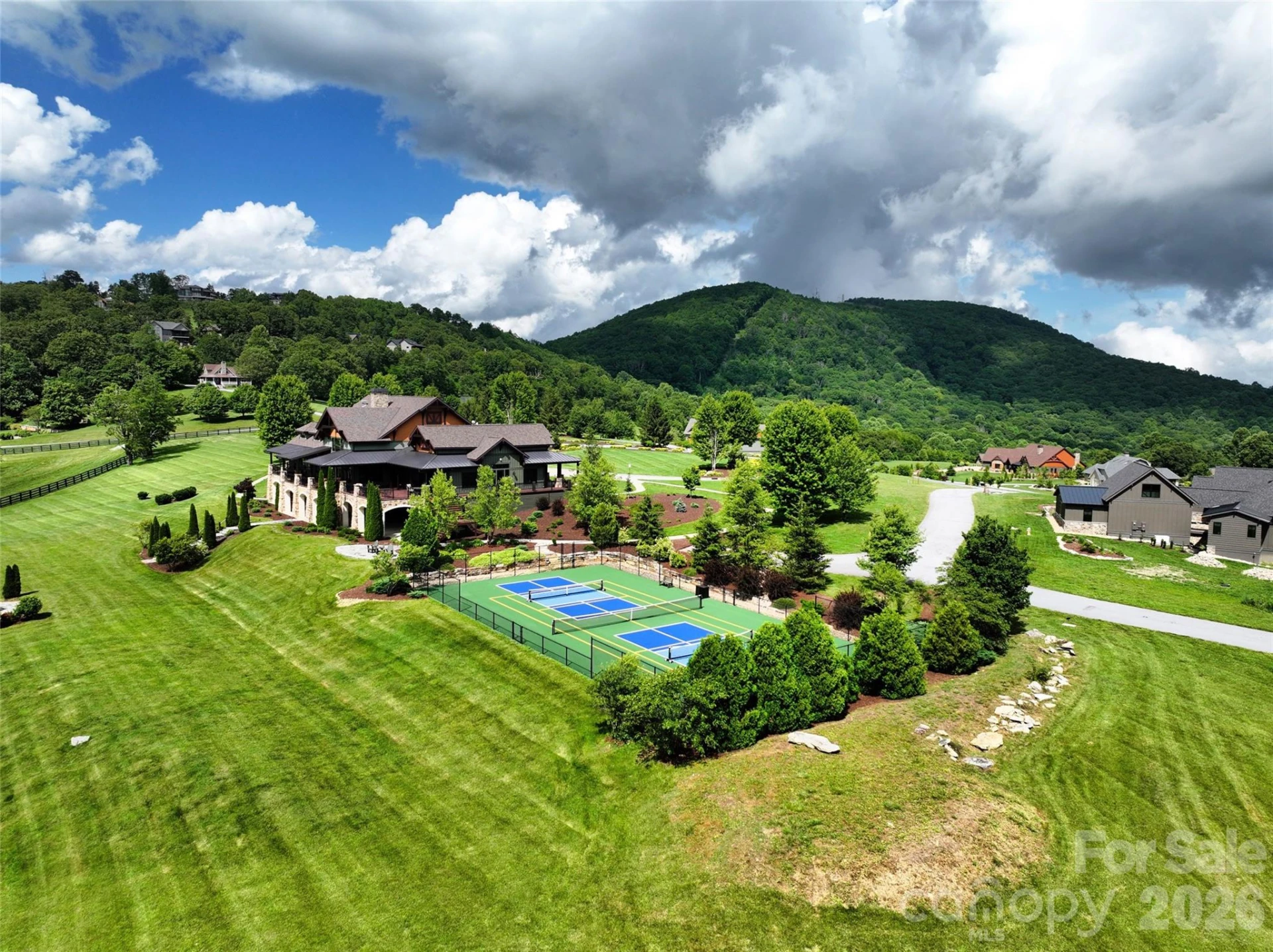 587 Autumn Sky Drive - Photo 43