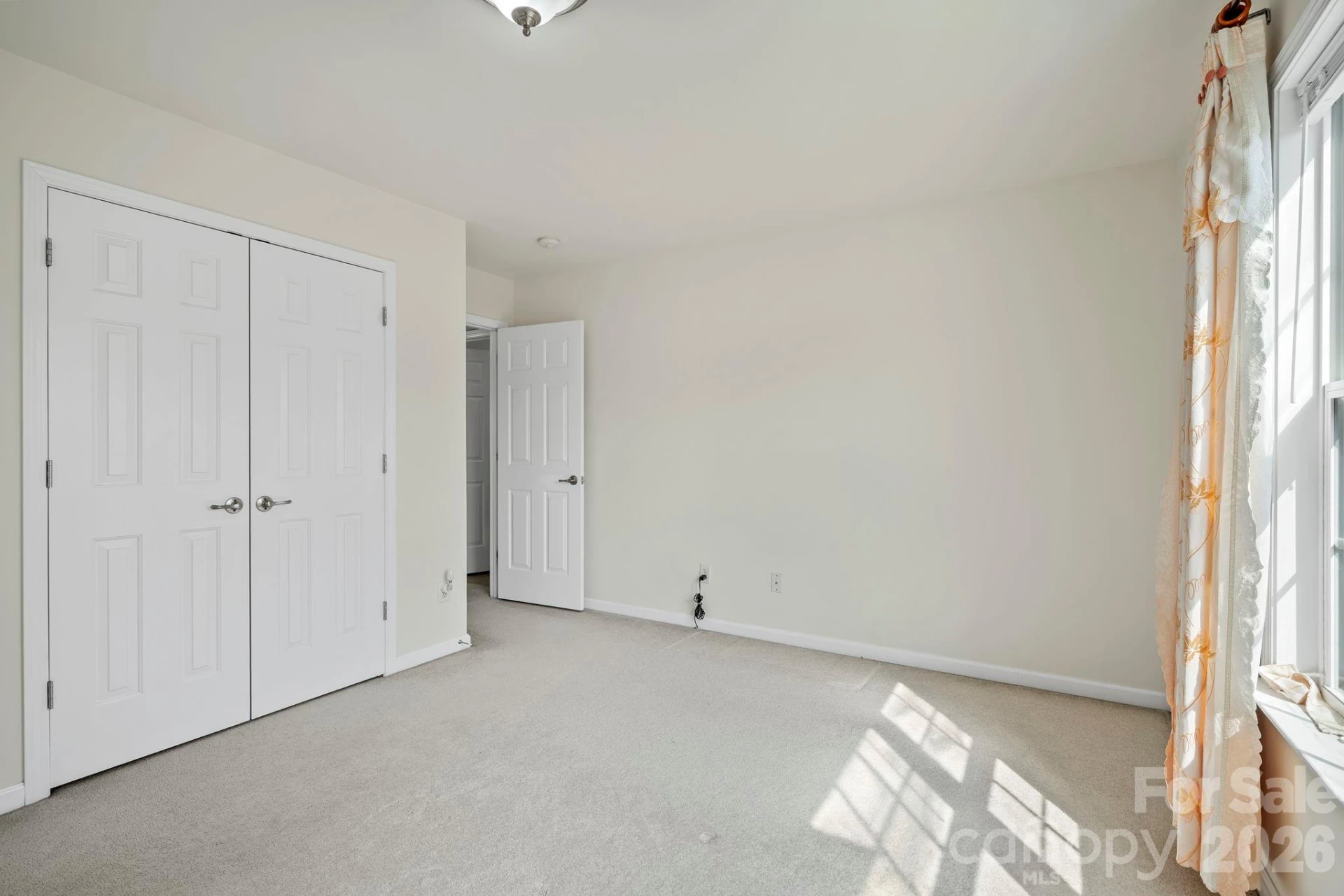 2 Breyerton Court - Photo 31