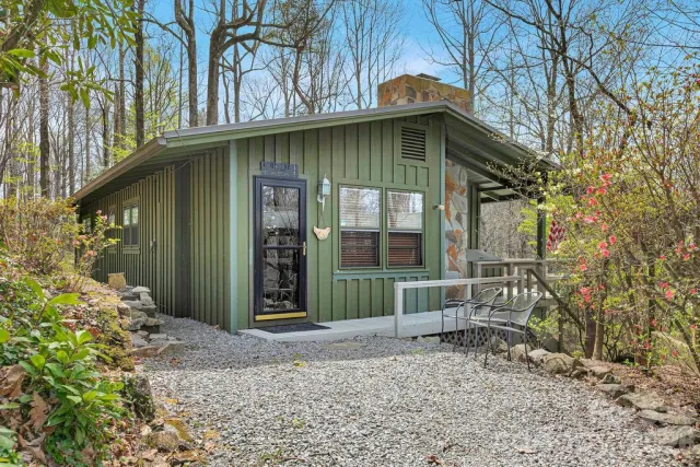 218 Hickory Lane