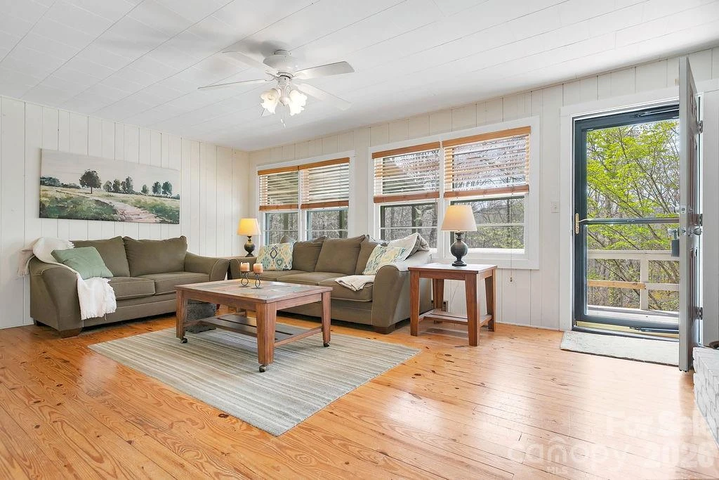 218 Hickory Lane - Photo 11