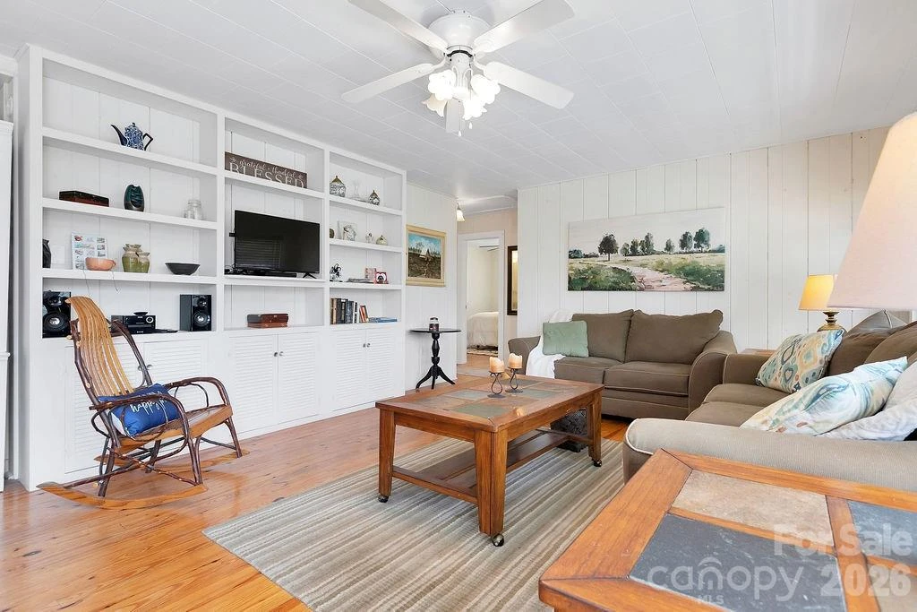 218 Hickory Lane - Photo 13