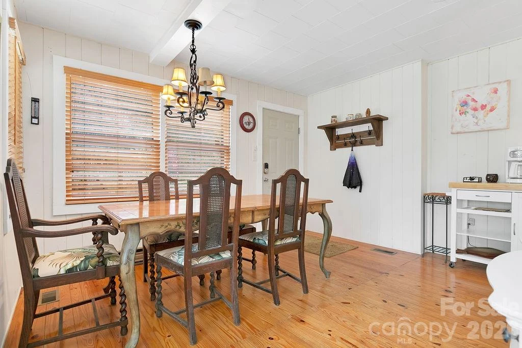 218 Hickory Lane - Photo 7