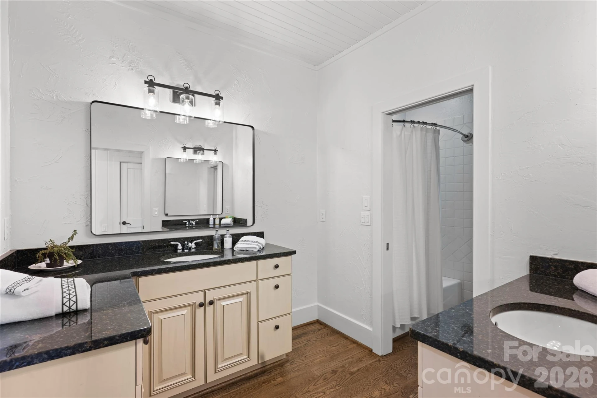 96 Moltz Court - Photo 34