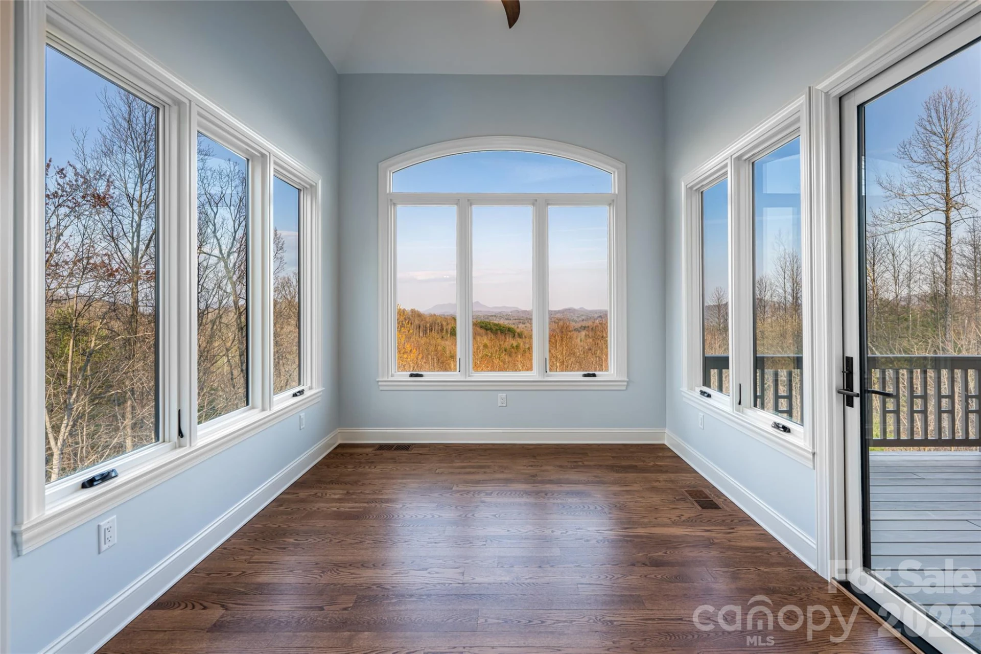 527 Falkirk Way - Photo 22