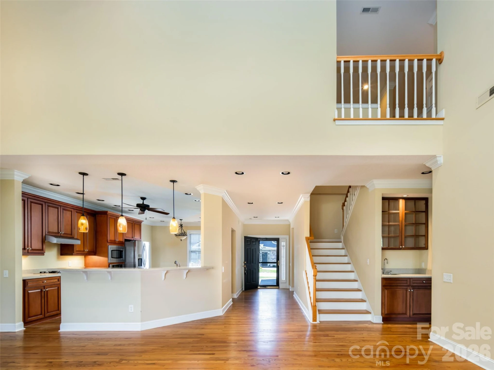 124 Towne Place Drive - Photo 4