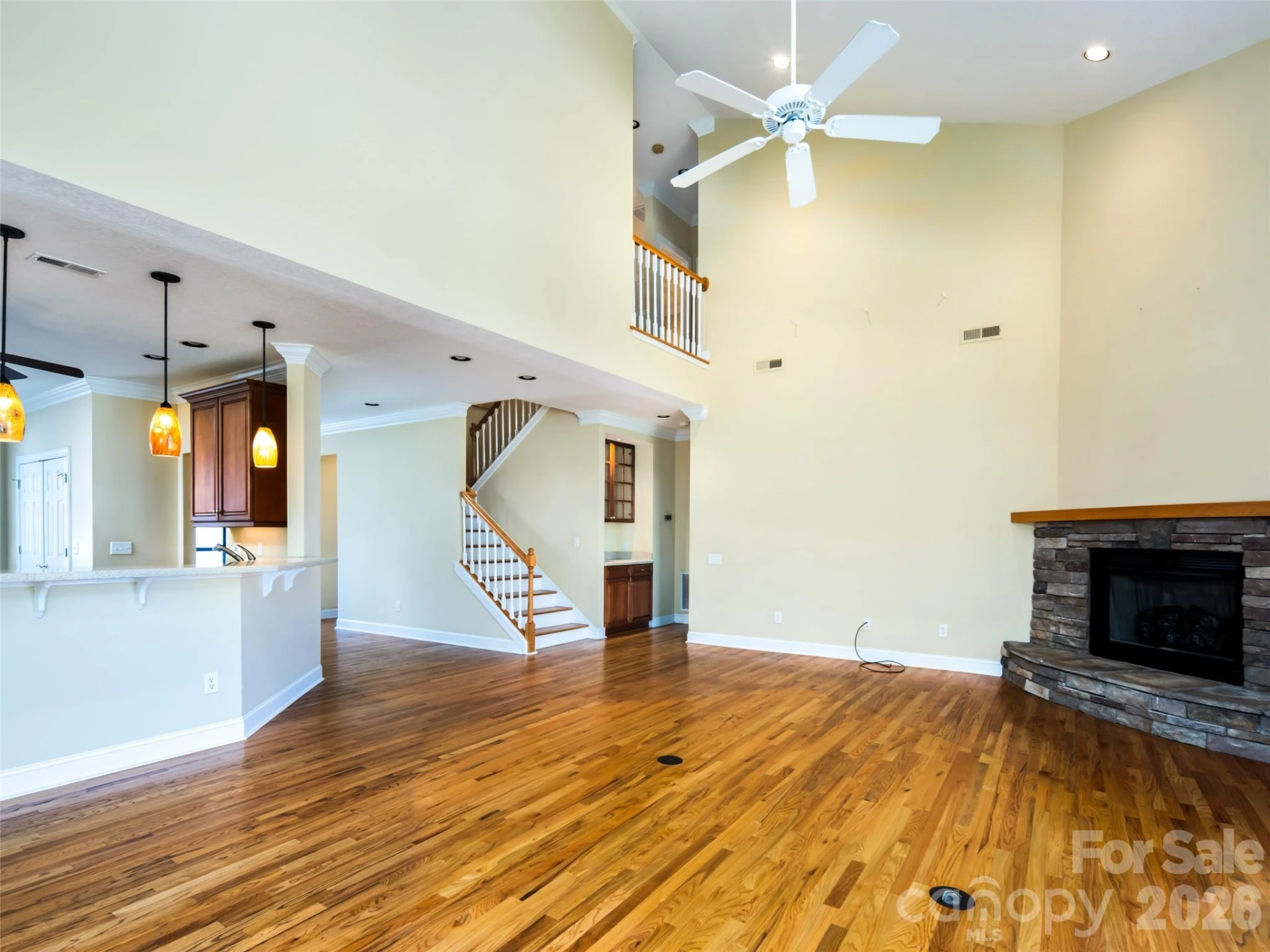 124 Towne Place Drive - Photo 5