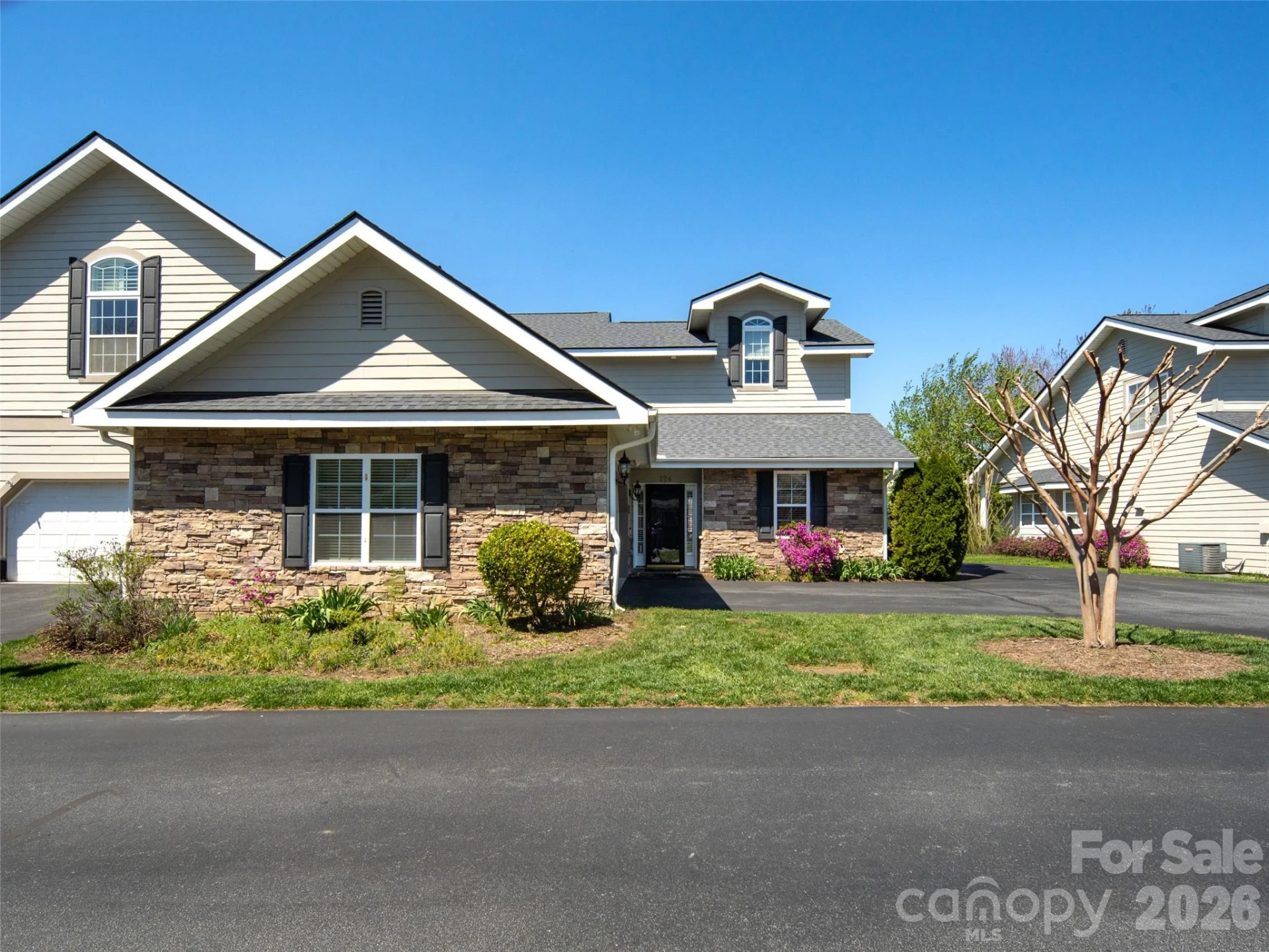 124 Towne Place Drive - Photo 30