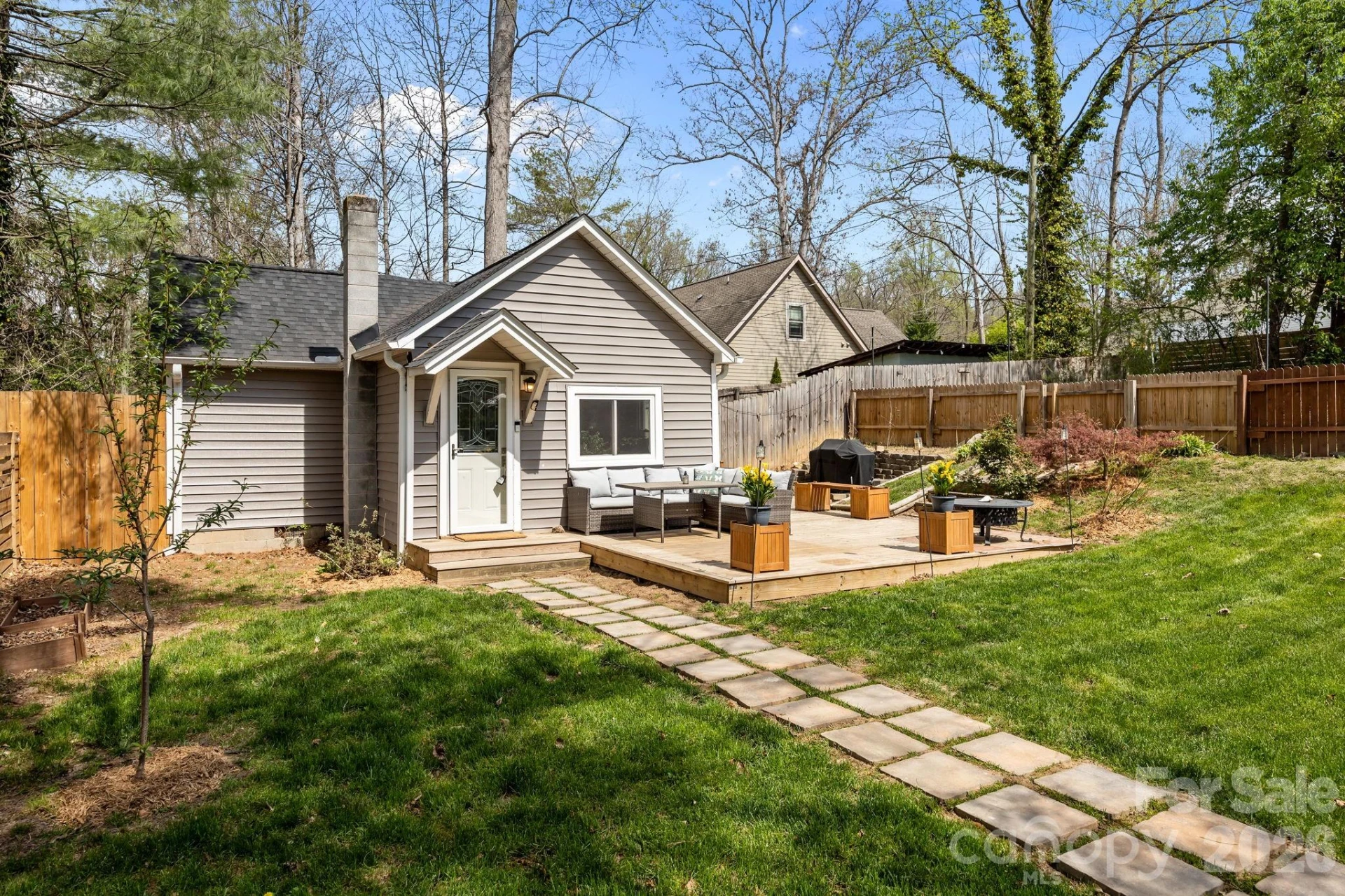 11 Log Cabin Trail