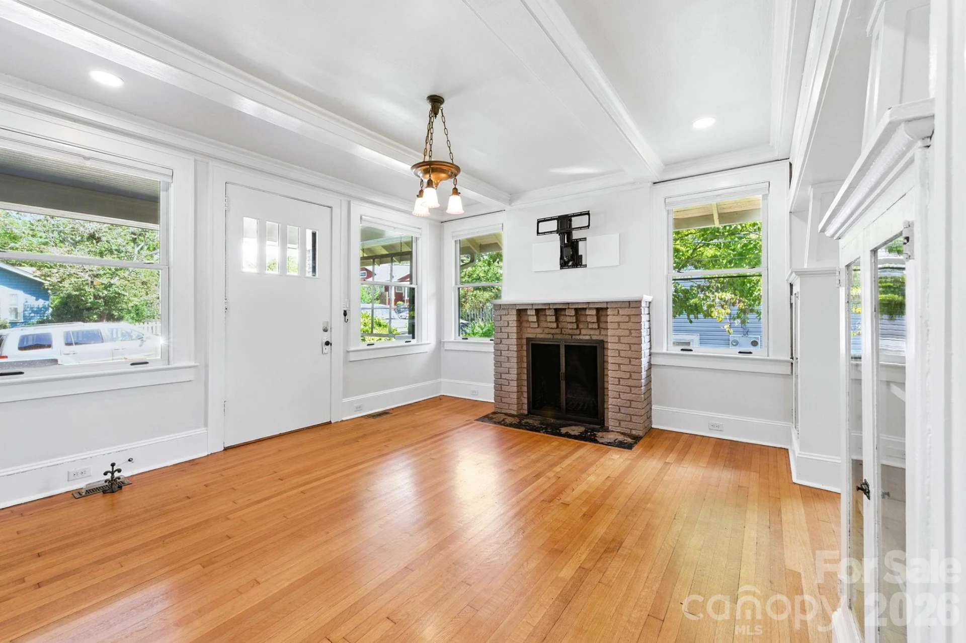 38 Austin Avenue - Photo 6