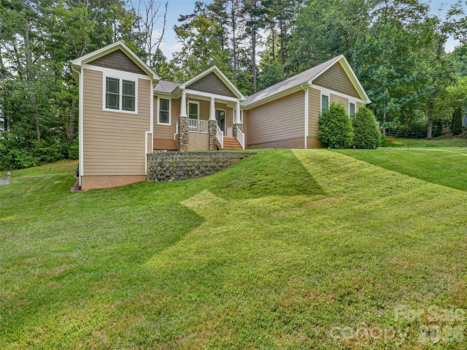 290 Sweetwater Hills Drive - Photo 2