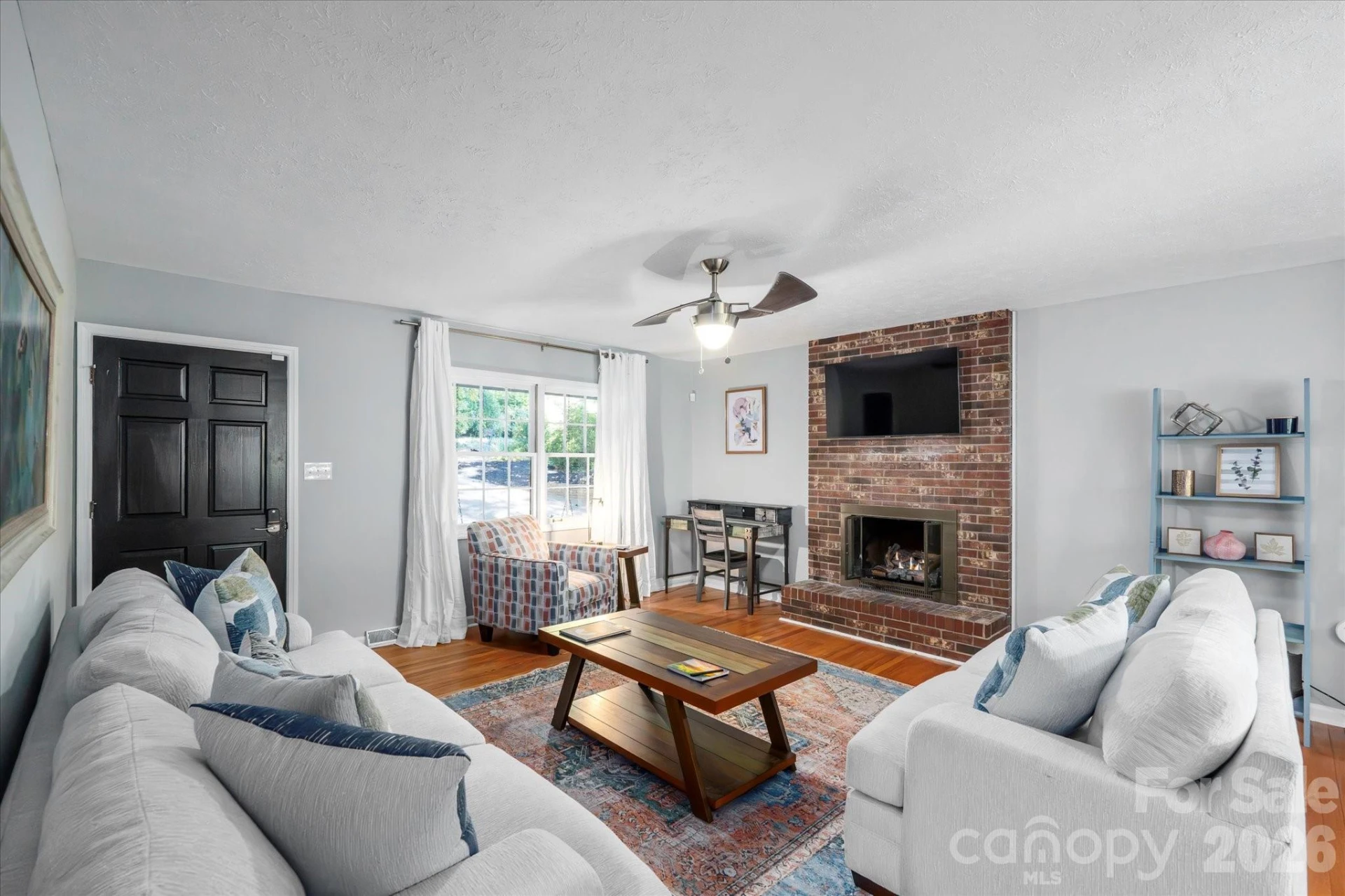 23 Springwood Drive - Photo 2