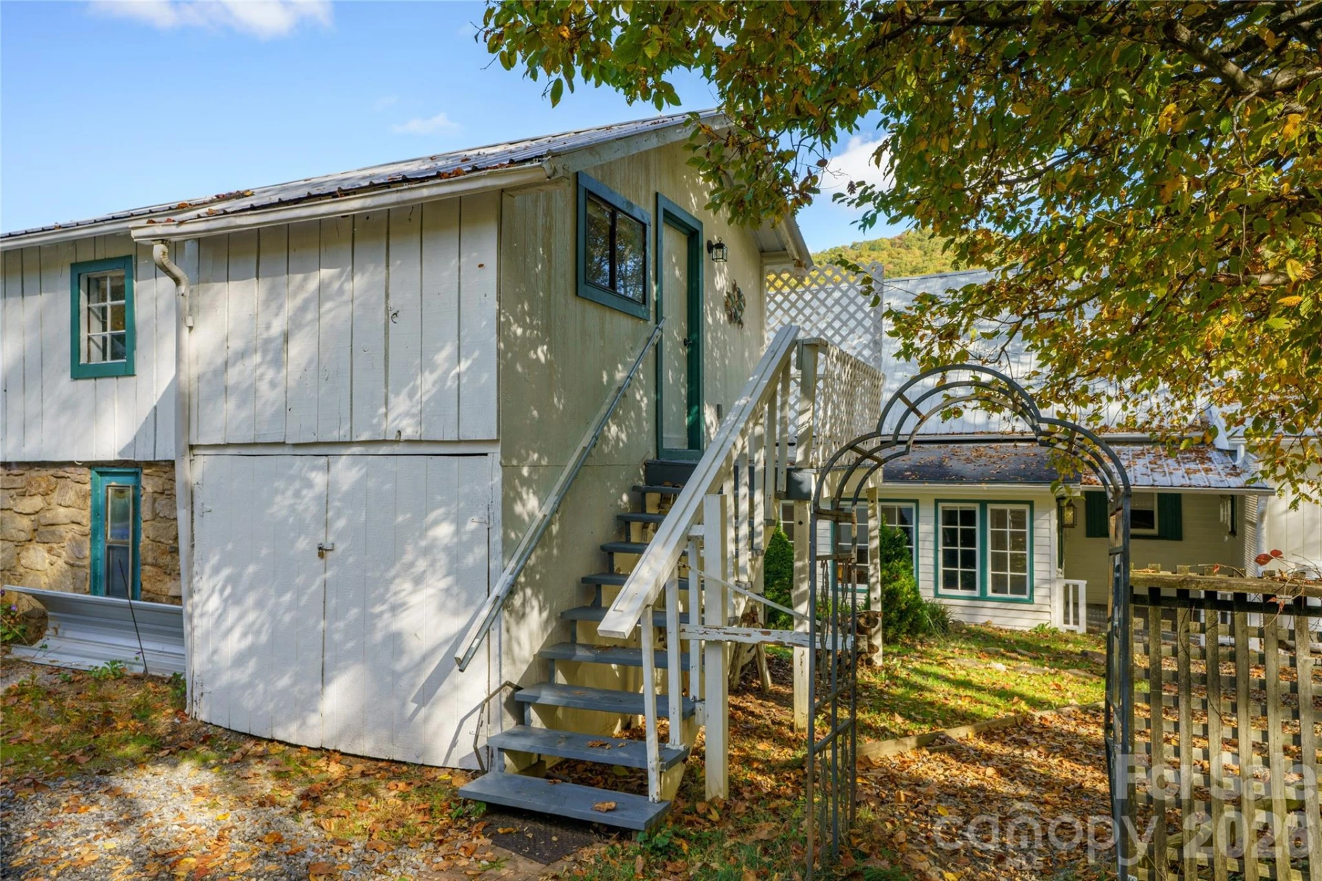 125 Timberline Drive - Photo 33