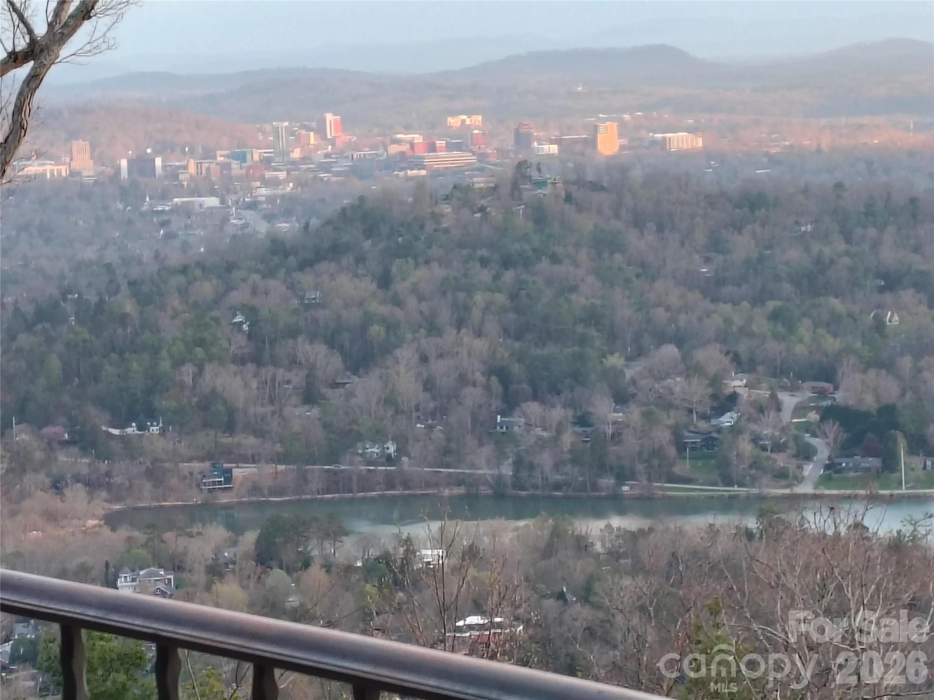 633 Altamont View - Photo 45