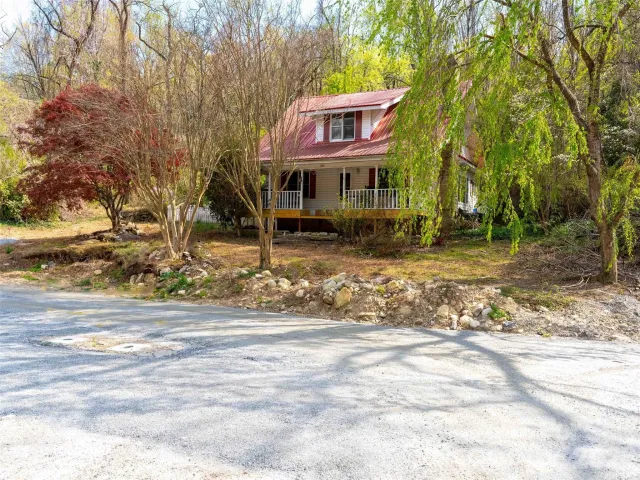 306 Southside Drive, Chimney Rock, NC, 28720
