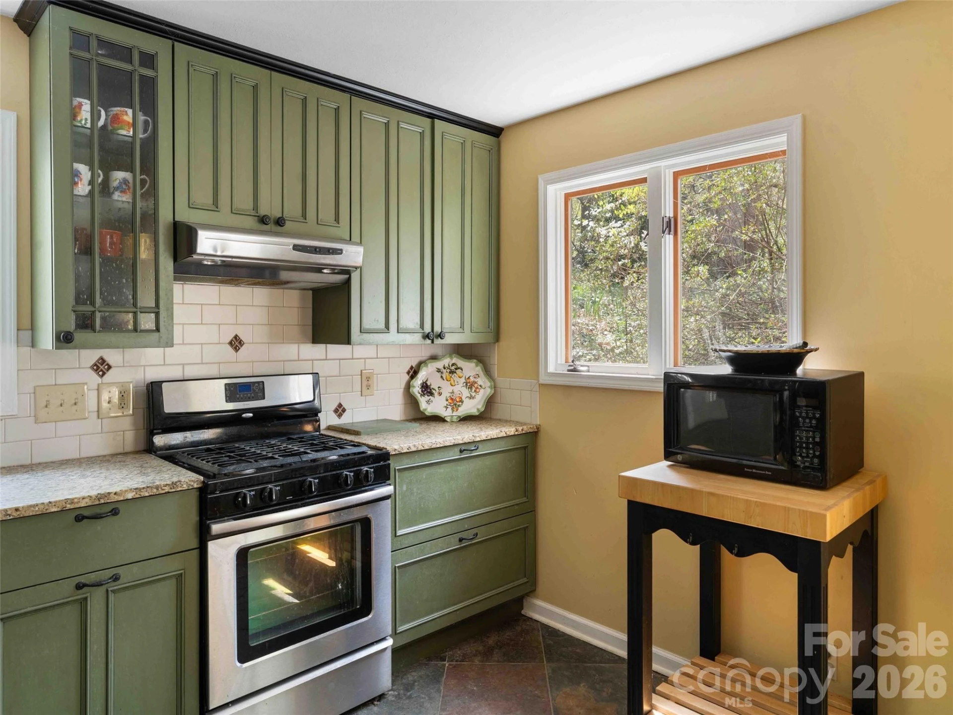 306 Southside Drive - Photo 14