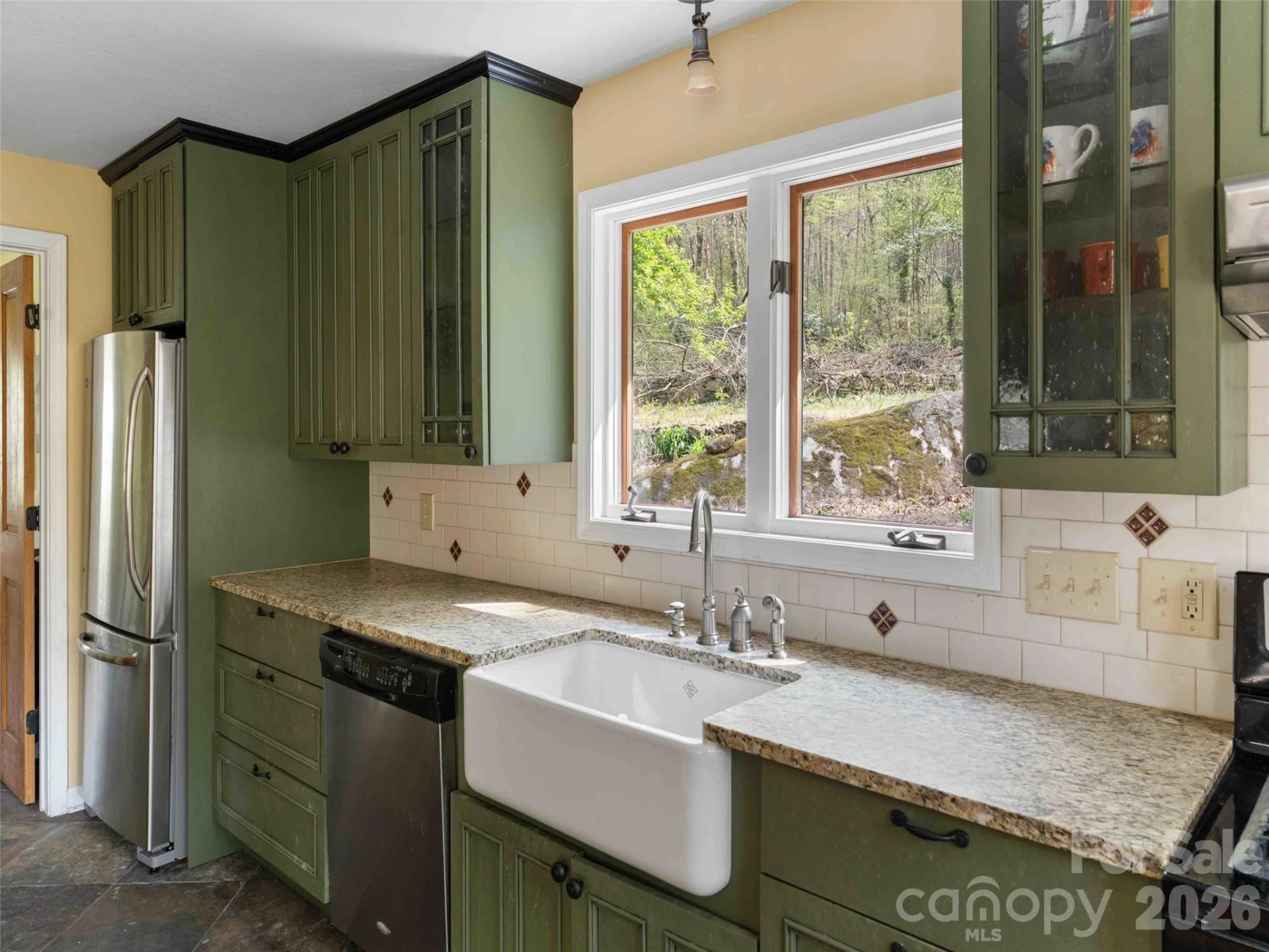 306 Southside Drive - Photo 15