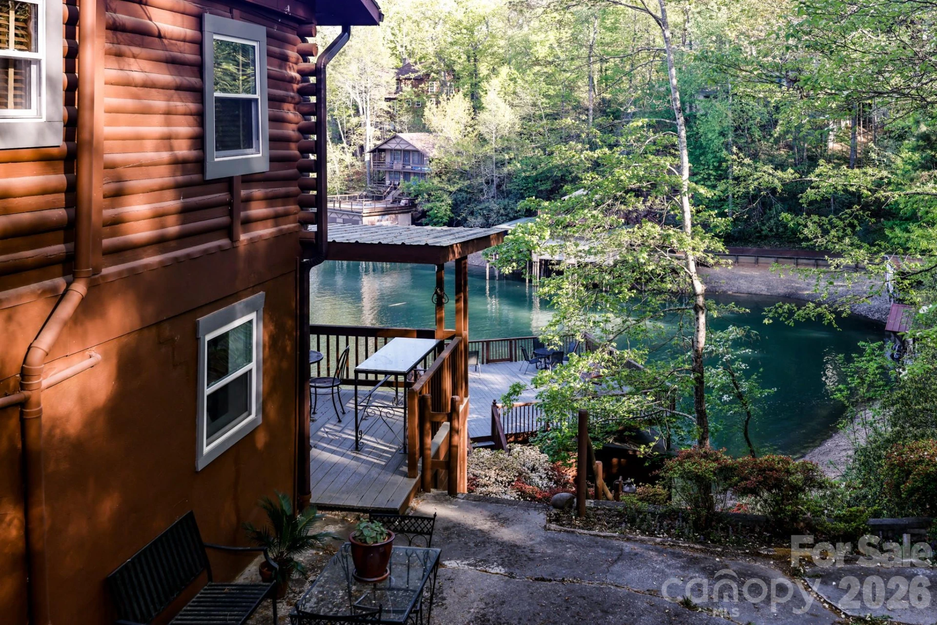 118 Rock Point Road - Photo 3