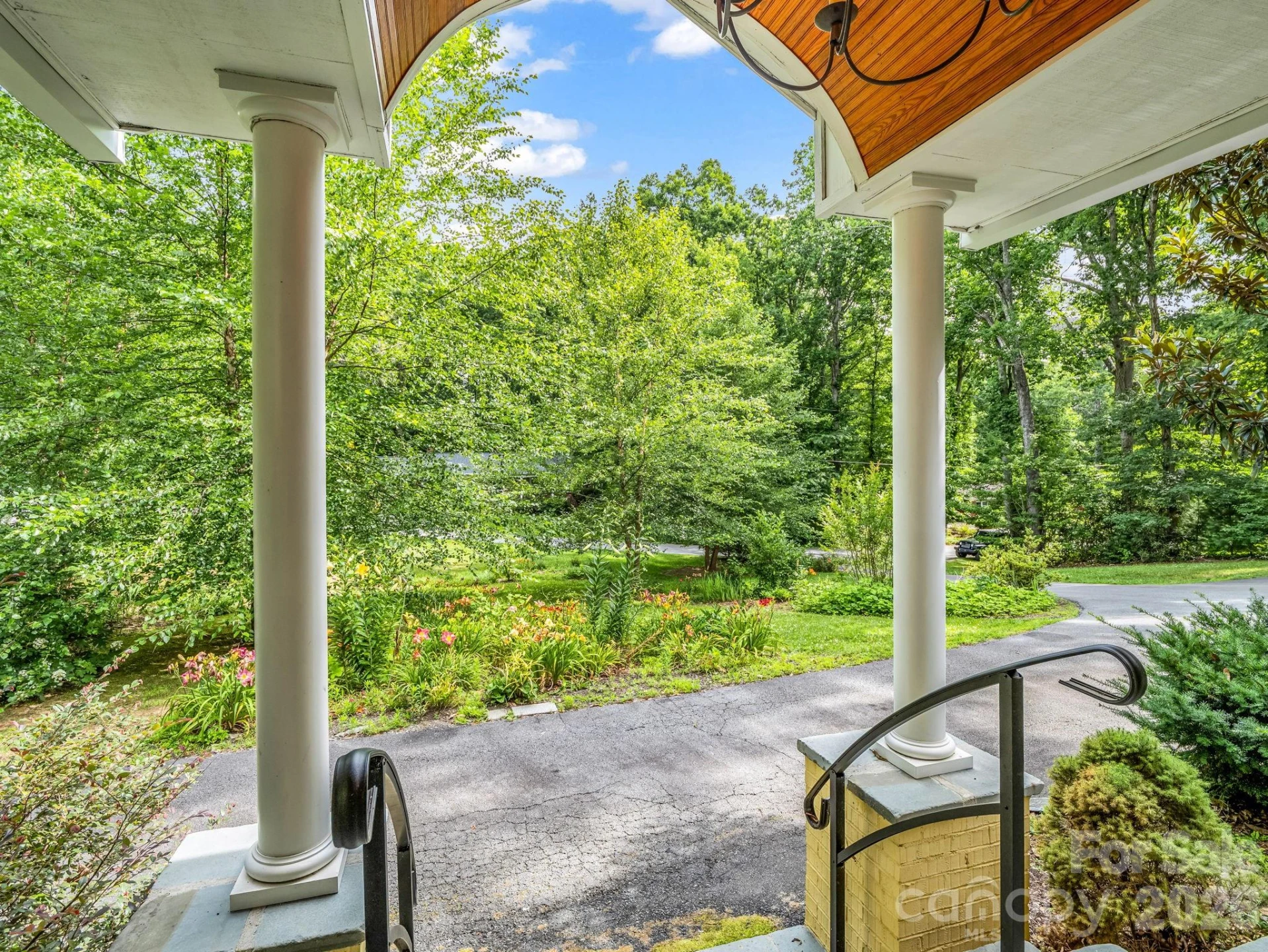 111 Dogwood Drive - Photo 14