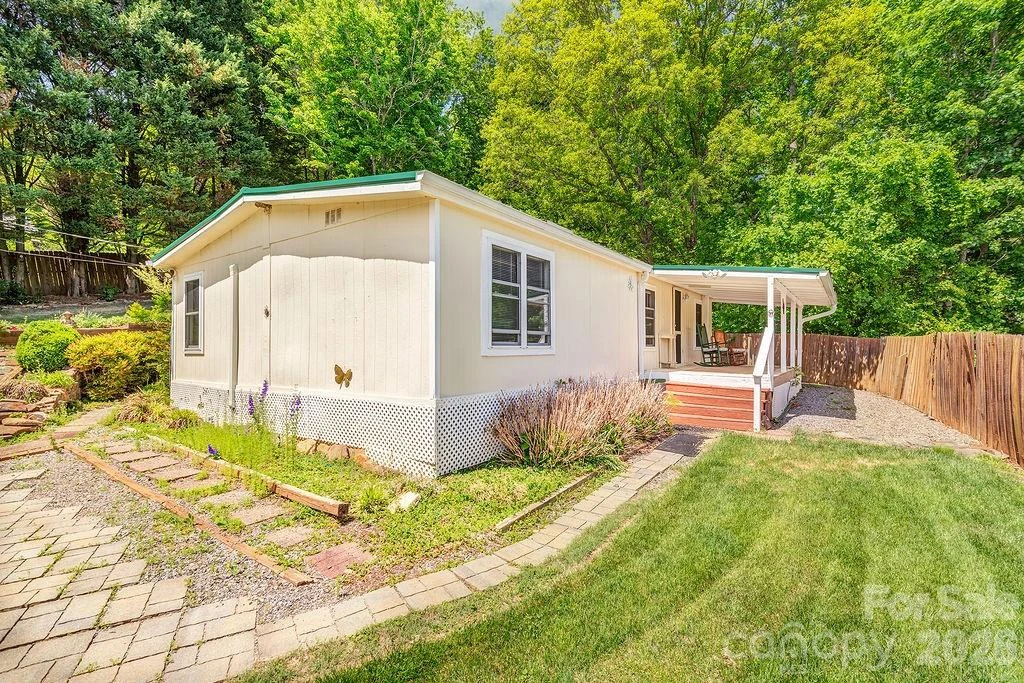 64 Haw Creek Circle